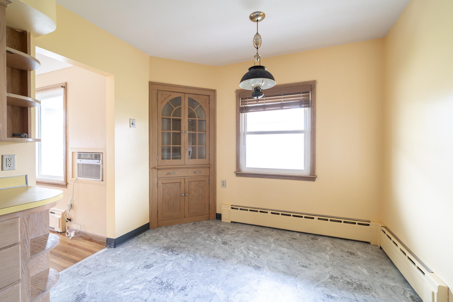 View of Residential at 1044 Cumberland Street, Saint Paul MN 55117, Saint Paul (17 of 49) - Mike Wilen | Minnesota Team Real Estate
