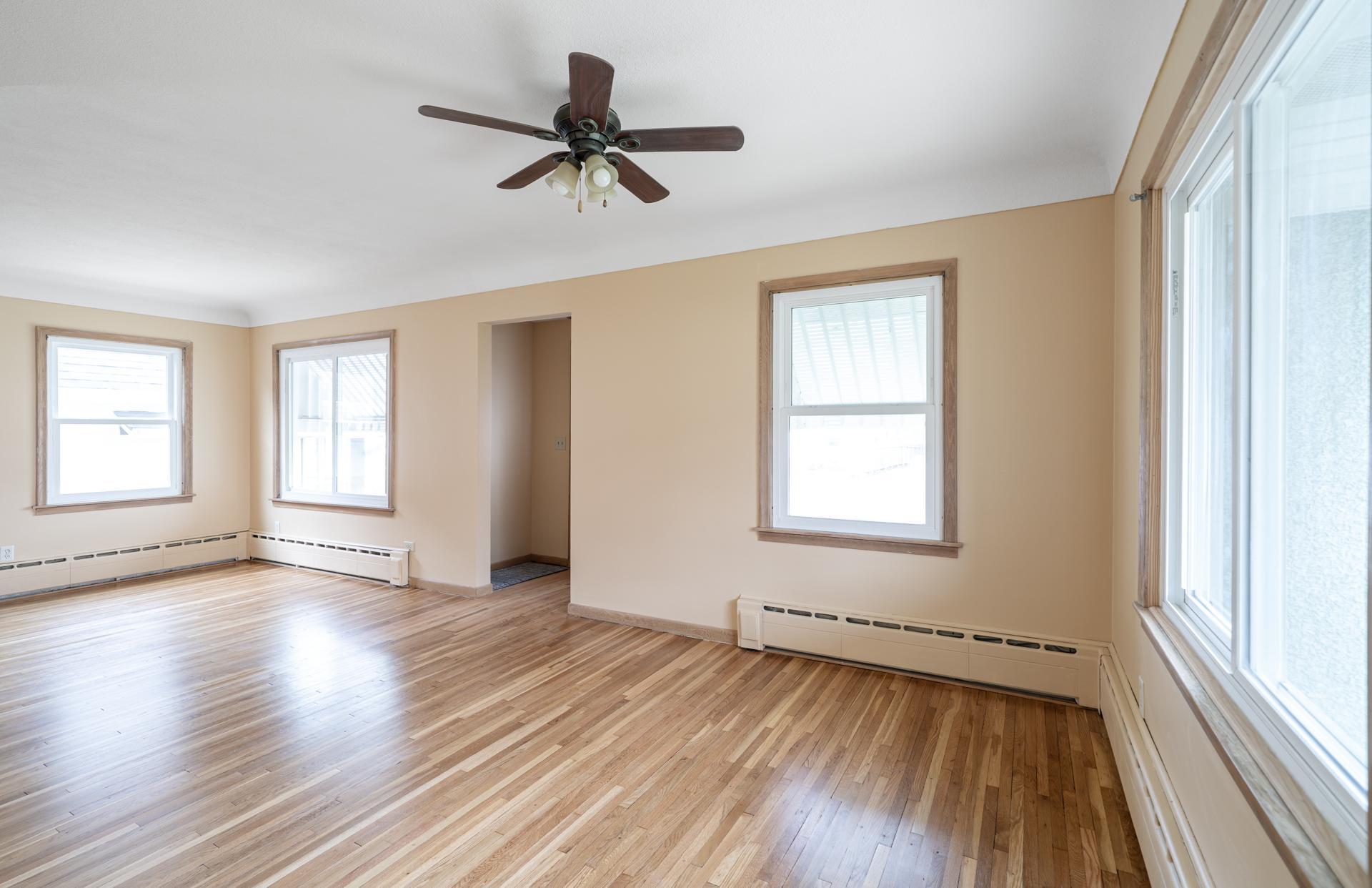 View of Residential at 1044 Cumberland Street, Saint Paul MN 55117, Saint Paul (22 of 49) - Mike Wilen | Minnesota Team Real Estate