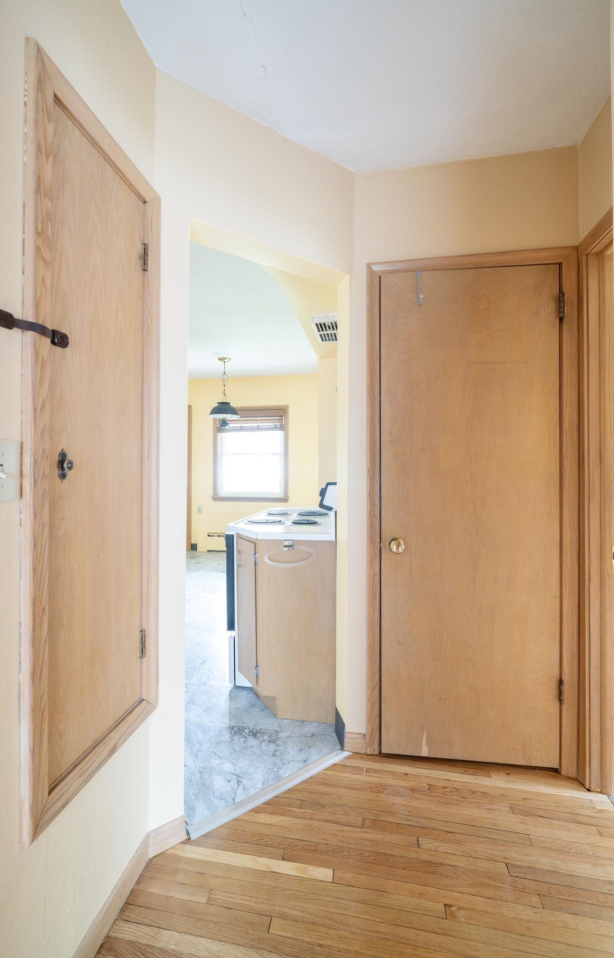 View of Residential at 1044 Cumberland Street, Saint Paul MN 55117, Saint Paul (23 of 49) - Mike Wilen | Minnesota Team Real Estate