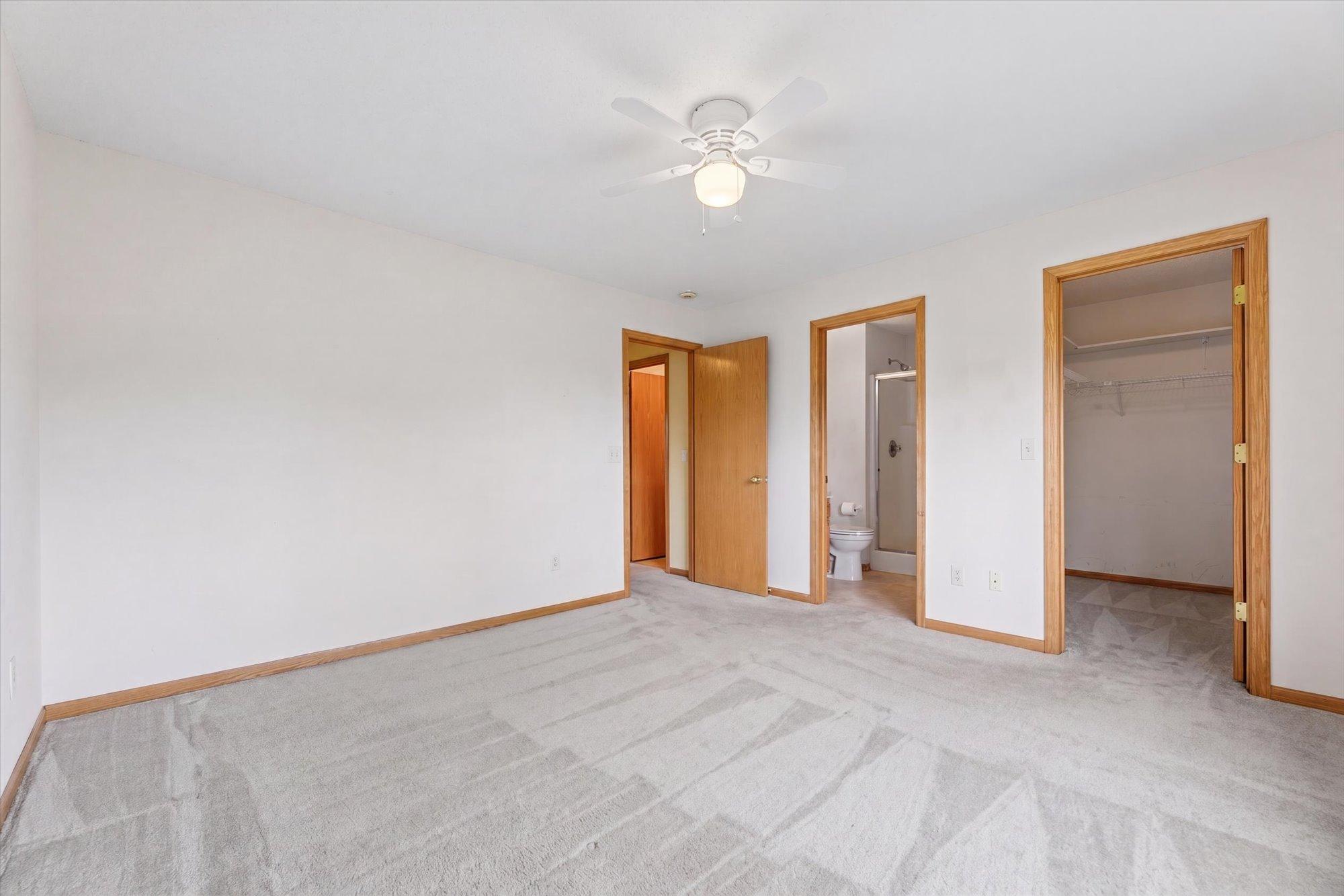 View of Residential at 14157 43rd Avenue, Plymouth MN 55446, Plymouth (17 of 41) - Mike Wilen | Minnesota Team Real Estate