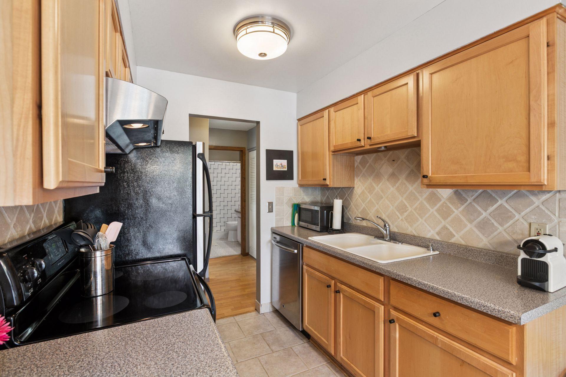 View of Residential at 6222 35th Street #14, Saint Louis Park MN 55416, Saint Louis Park (18 of 32) - Mike Wilen | Minnesota Team Real Estate