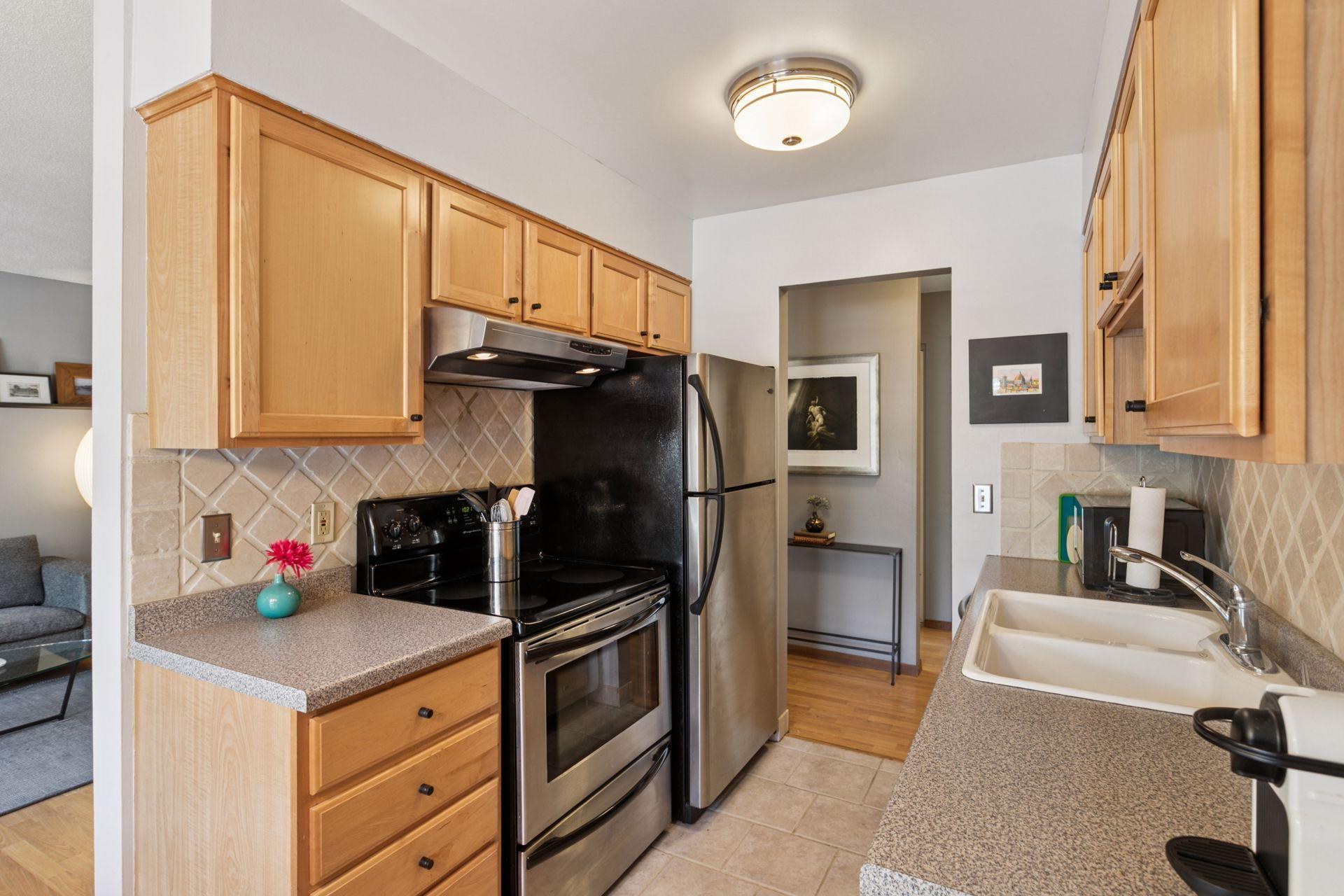 View of Residential at 6222 35th Street #14, Saint Louis Park MN 55416, Saint Louis Park (16 of 32) - Mike Wilen | Minnesota Team Real Estate
