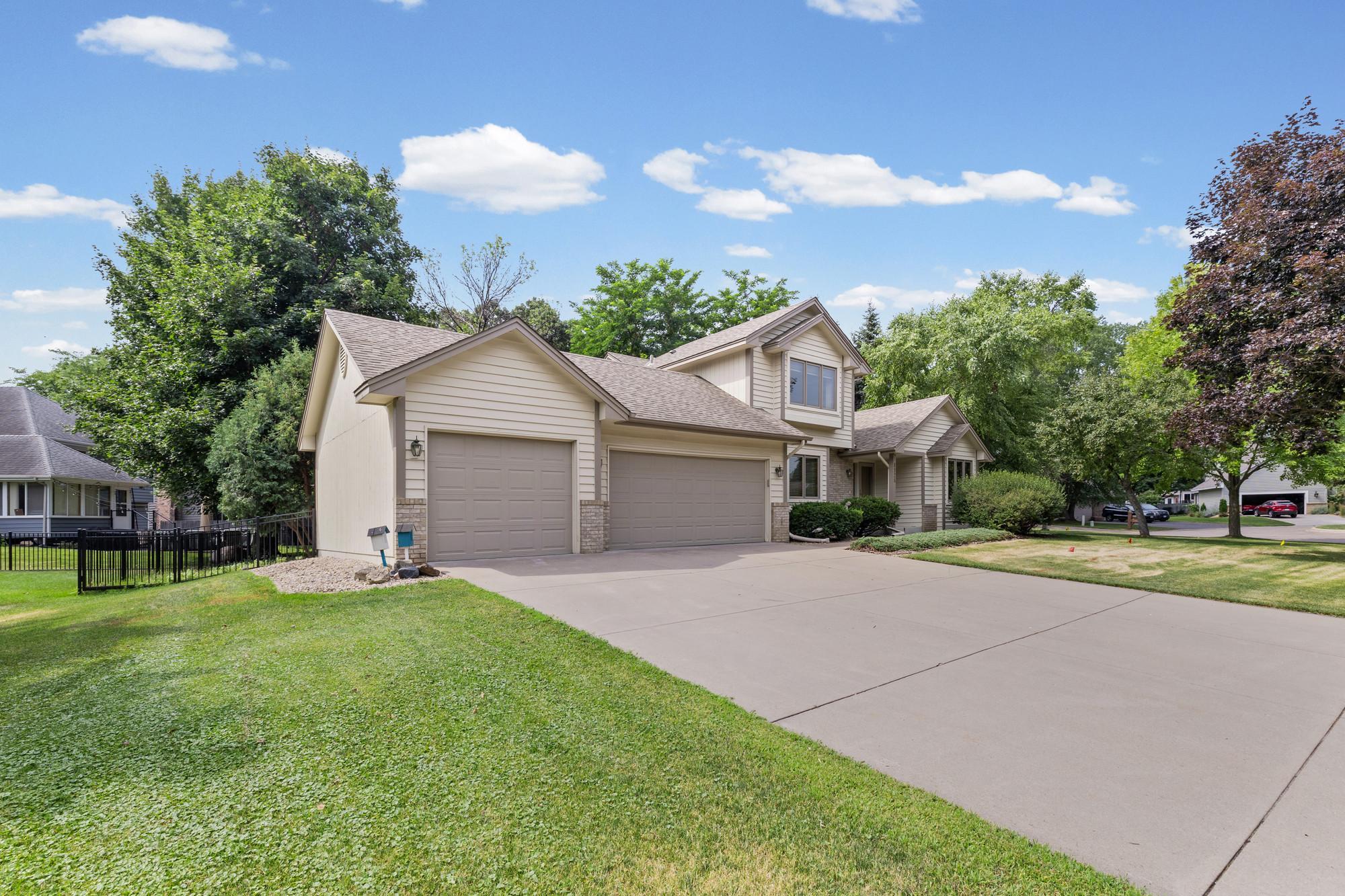 View of Residential at 8925 Ashley Terrace, Brooklyn Park MN 55443, Brooklyn Park (2 of 59) - Mike Wilen | Minnesota Team Real Estate