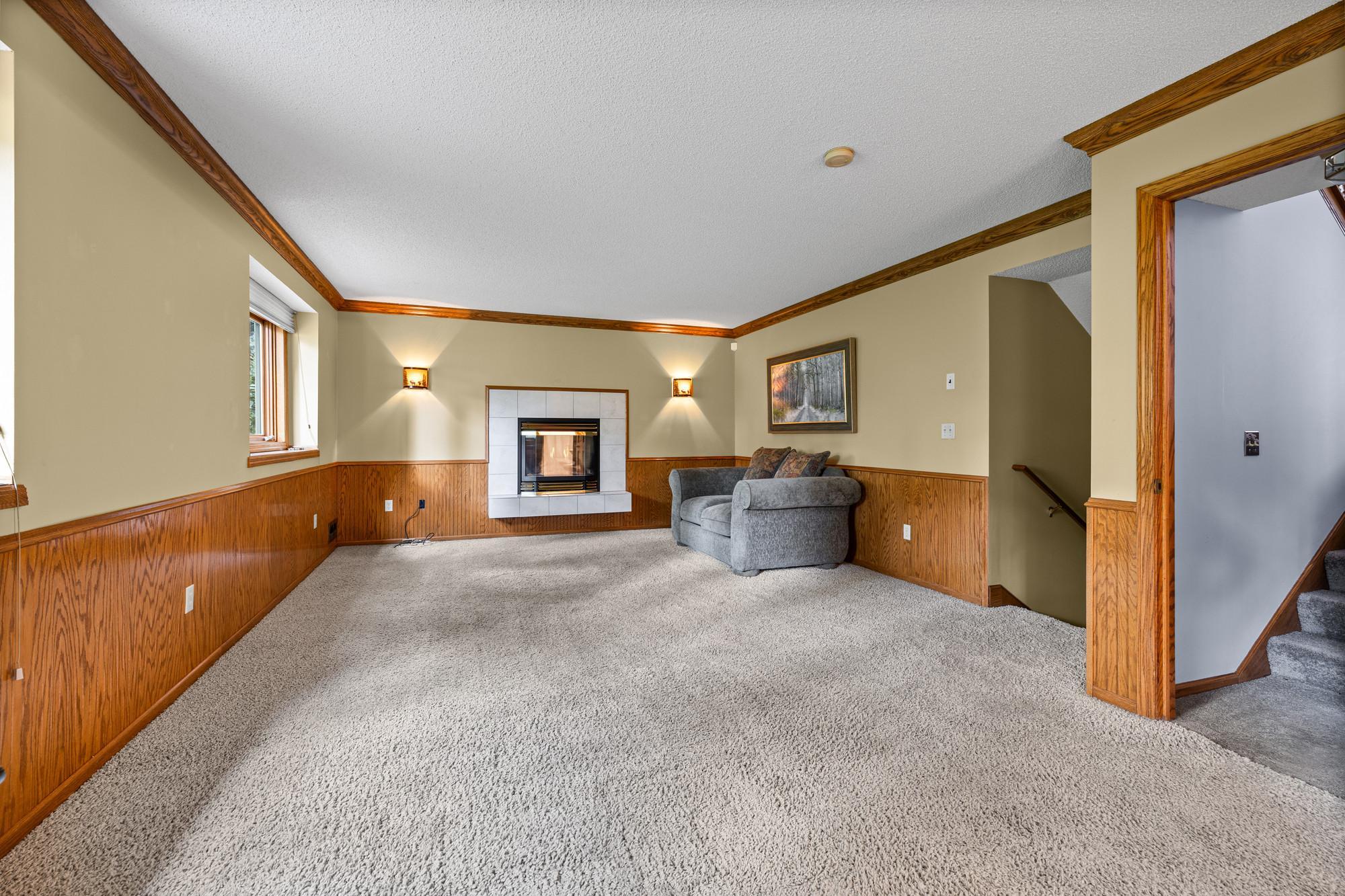 View of Residential at 8925 Ashley Terrace, Brooklyn Park MN 55443, Brooklyn Park (10 of 59) - Mike Wilen | Minnesota Team Real Estate
