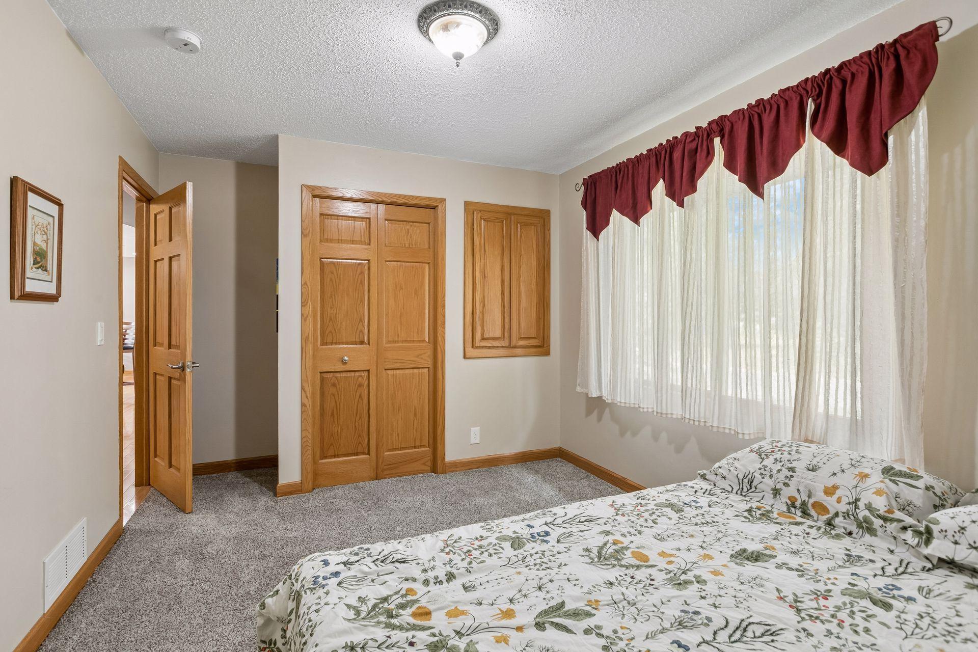 View of Residential at 10600 Juniper Street, Coon Rapids MN 55448, Coon Rapids (20 of 44) - Mike Wilen | Minnesota Team Real Estate