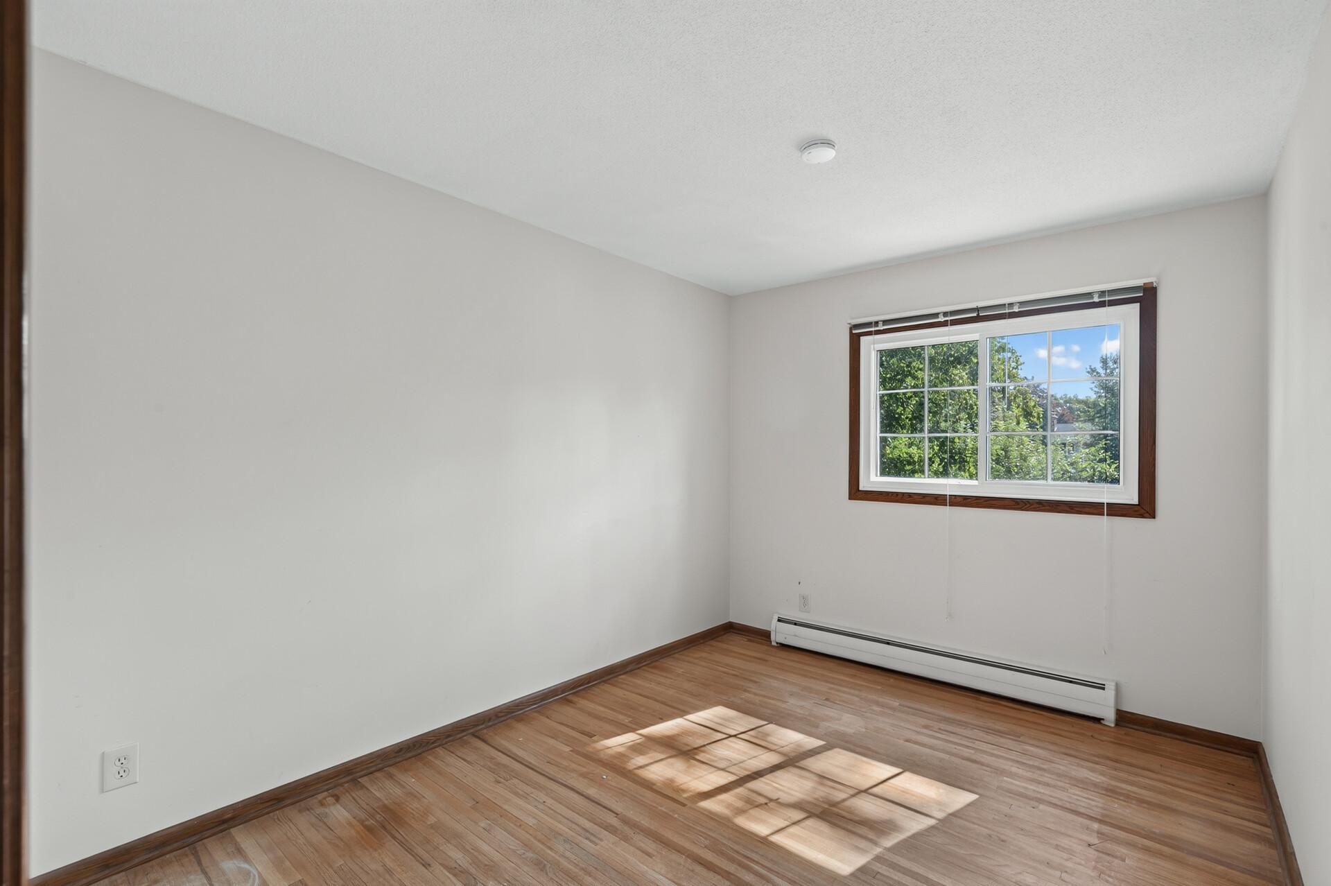 View of Residential at 10704 Prescott Court, Burnsville MN 55337, Burnsville (42 of 49) - Mike Wilen | Minnesota Team Real Estate