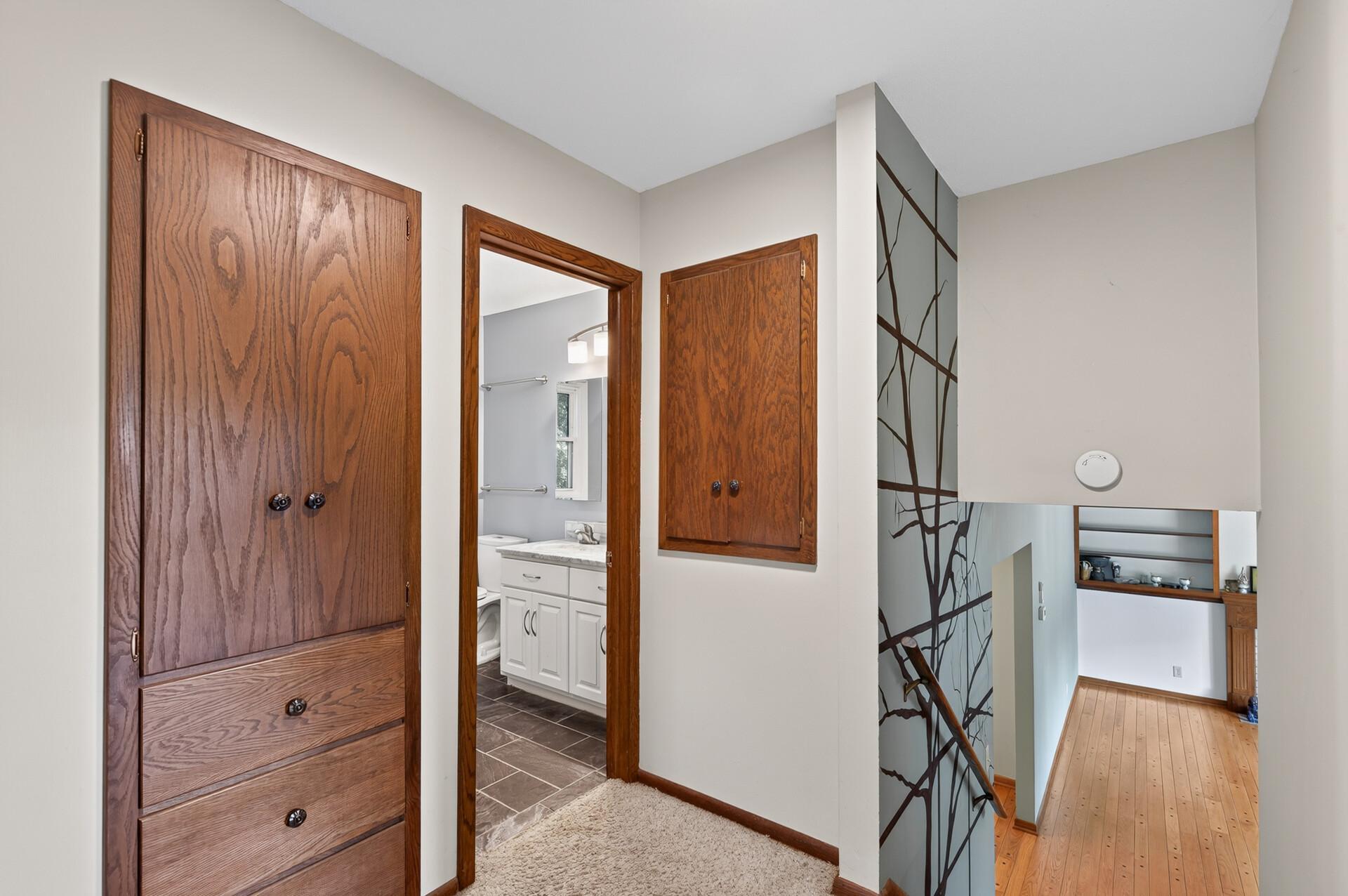 View of Residential at 10704 Prescott Court, Burnsville MN 55337, Burnsville (28 of 49) - Mike Wilen | Minnesota Team Real Estate