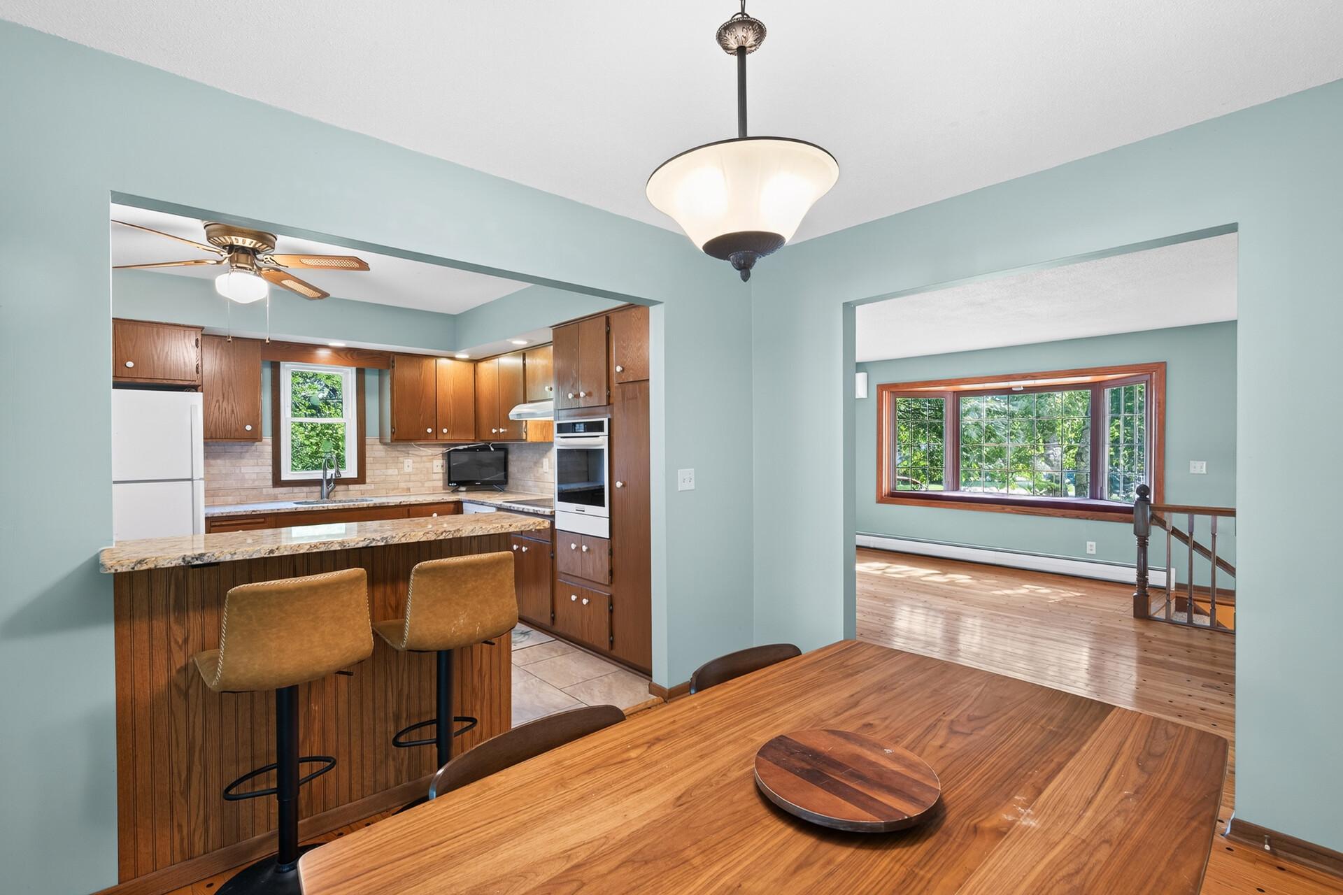 View of Residential at 10704 Prescott Court, Burnsville MN 55337, Burnsville (34 of 49) - Mike Wilen | Minnesota Team Real Estate