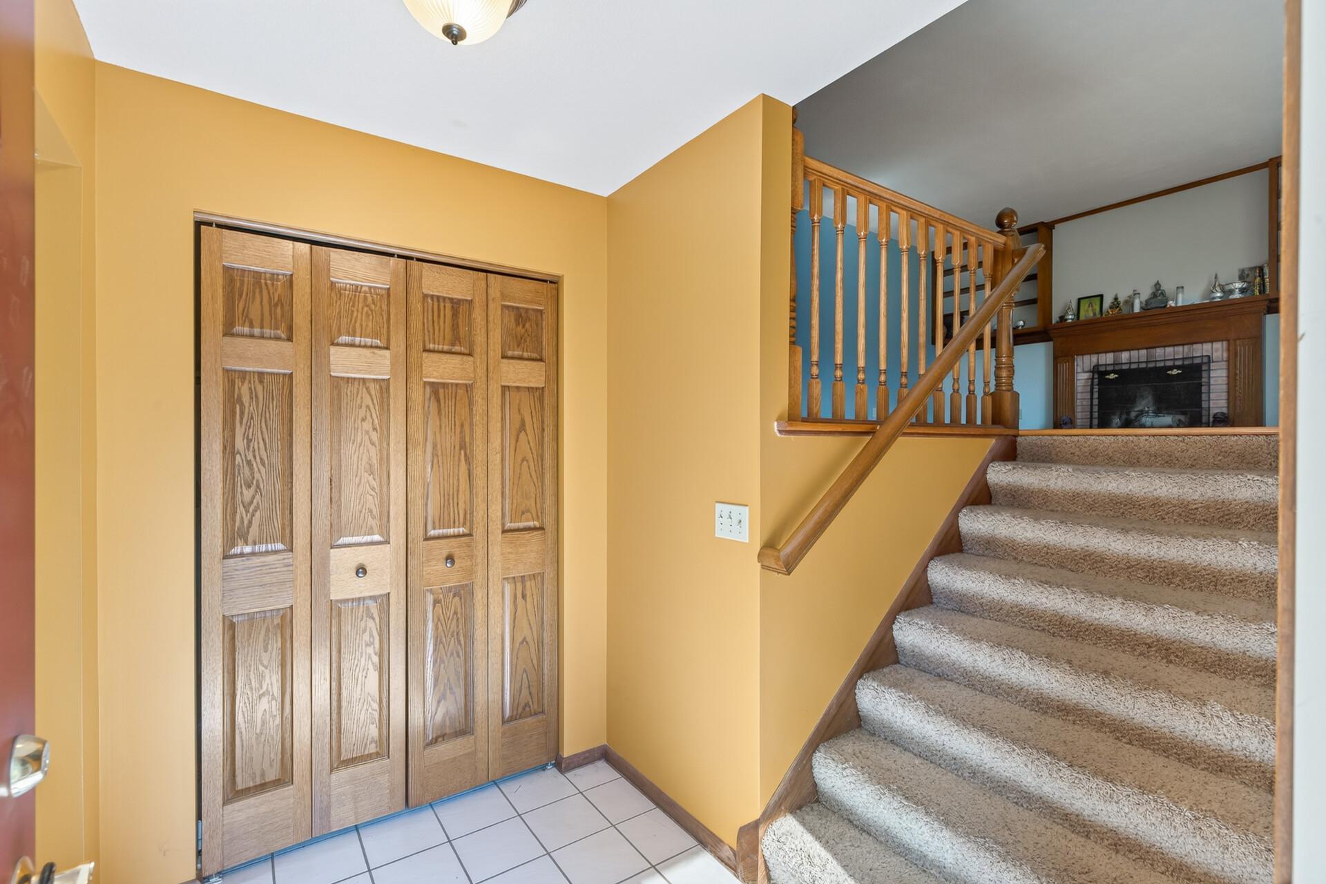 View of Residential at 10704 Prescott Court, Burnsville MN 55337, Burnsville (14 of 49) - Mike Wilen | Minnesota Team Real Estate