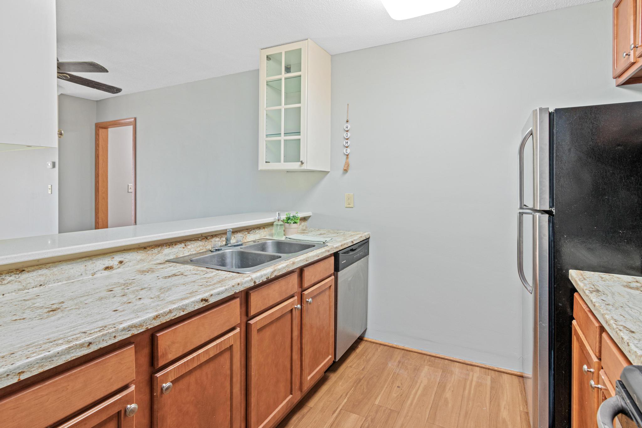 View of Residential at 2800 Hamline Avenue #347, Roseville MN 55113, Roseville (7 of 17) - Mike Wilen | Minnesota Team Real Estate