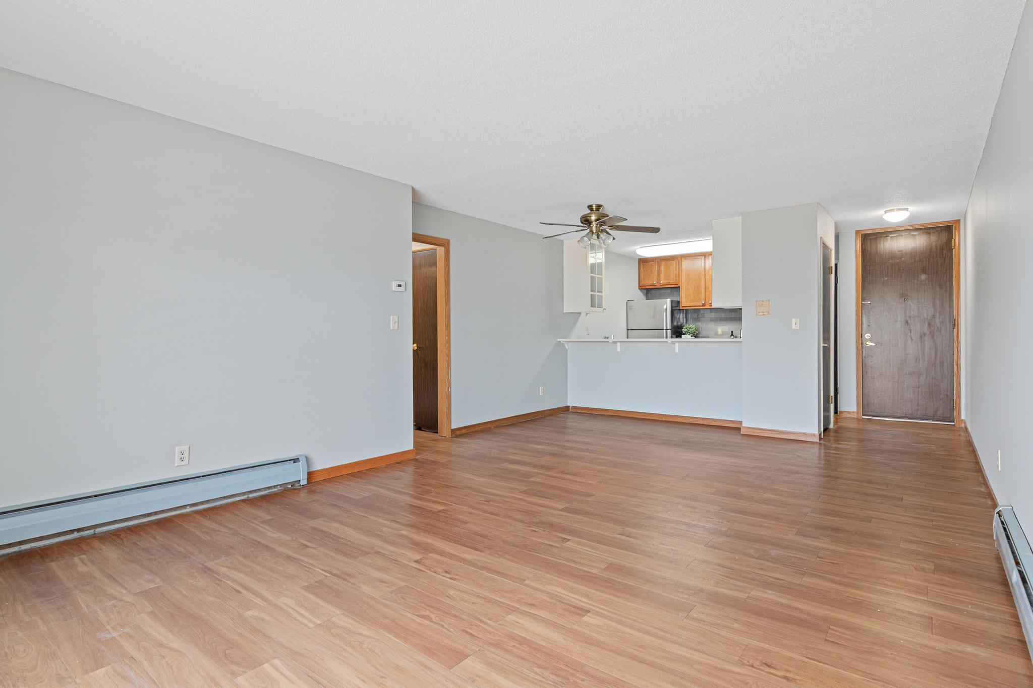 View of Residential at 2800 Hamline Avenue #347, Roseville MN 55113, Roseville (6 of 17) - Mike Wilen | Minnesota Team Real Estate
