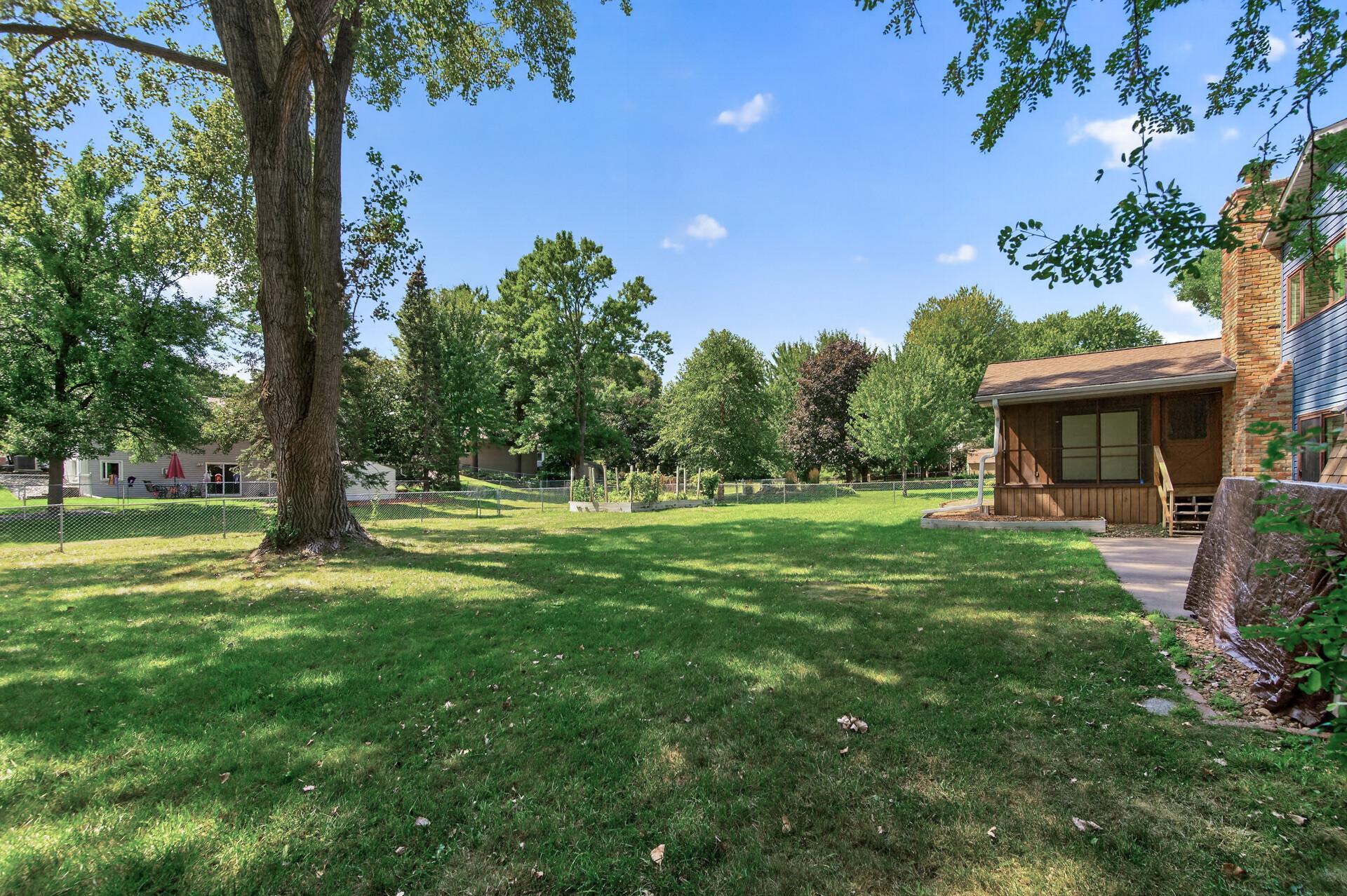 View of Residential at 4270 Quaker Lane, Plymouth MN 55441, Plymouth (42 of 50) - Mike Wilen | Minnesota Team Real Estate