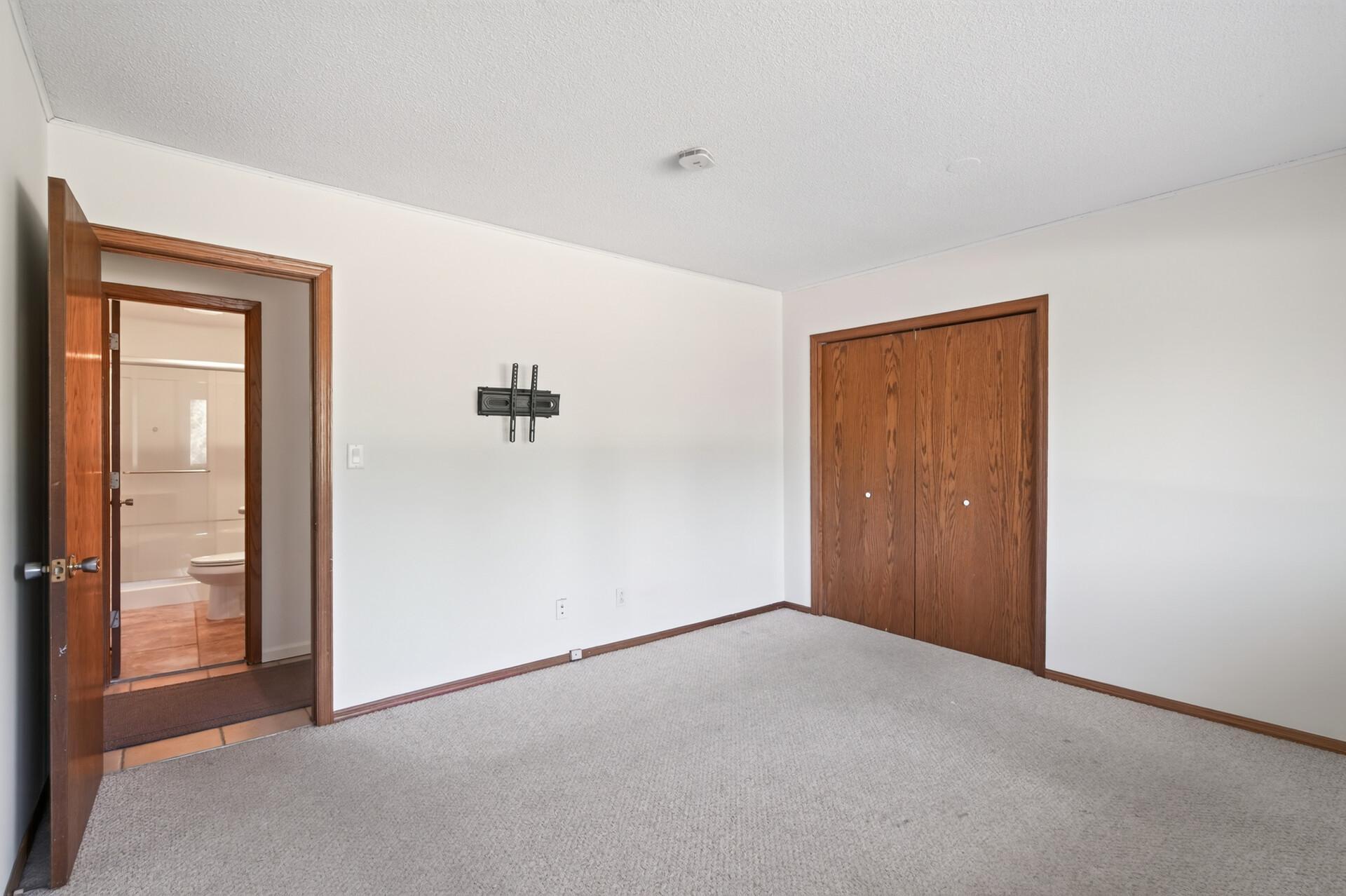 View of Residential at 4270 Quaker Lane, Plymouth MN 55441, Plymouth (24 of 50) - Mike Wilen | Minnesota Team Real Estate
