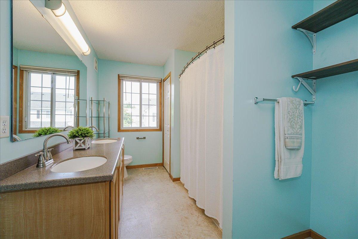 View of Residential at 18037 96th Avenue, Maple Grove MN 55311, Maple Grove (21 of 33) - Mike Wilen | Minnesota Team Real Estate