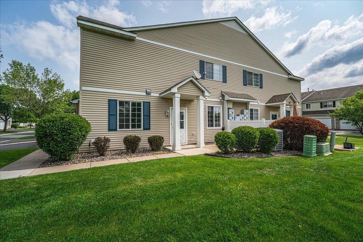 View of Residential at 18037 96th Avenue, Maple Grove MN 55311, Maple Grove (24 of 33) - Mike Wilen | Minnesota Team Real Estate