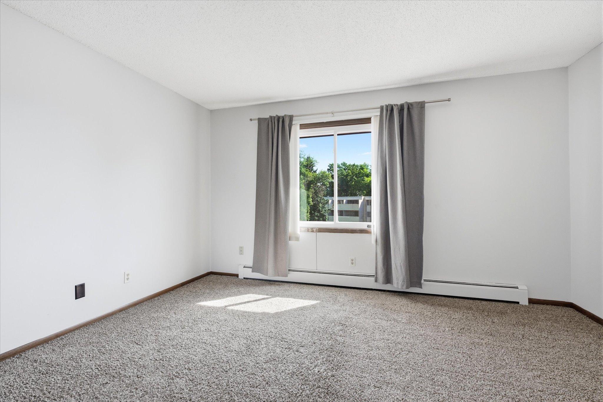 View of Residential at 10840 Rockford Road #309, Plymouth MN 55442, Plymouth (19 of 40) - Mike Wilen | Minnesota Team Real Estate