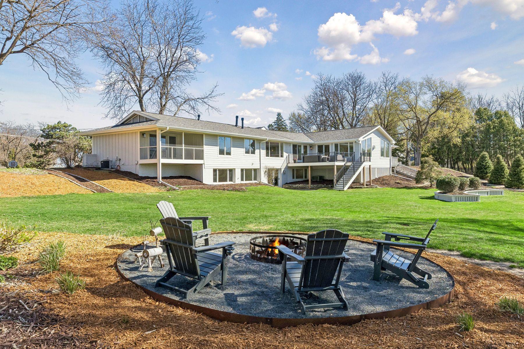 View of Residential at 1155 Heritage Lane, Wayzata MN 55391, Wayzata (45 of 59) - Mike Wilen | Minnesota Team Real Estate