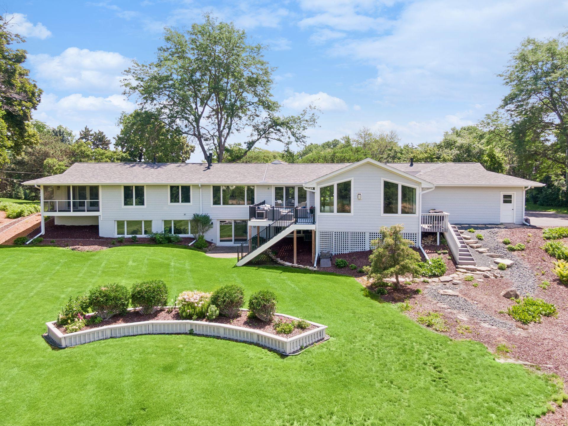 View of Residential at 1155 Heritage Lane, Wayzata MN 55391, Wayzata (51 of 59) - Mike Wilen | Minnesota Team Real Estate
