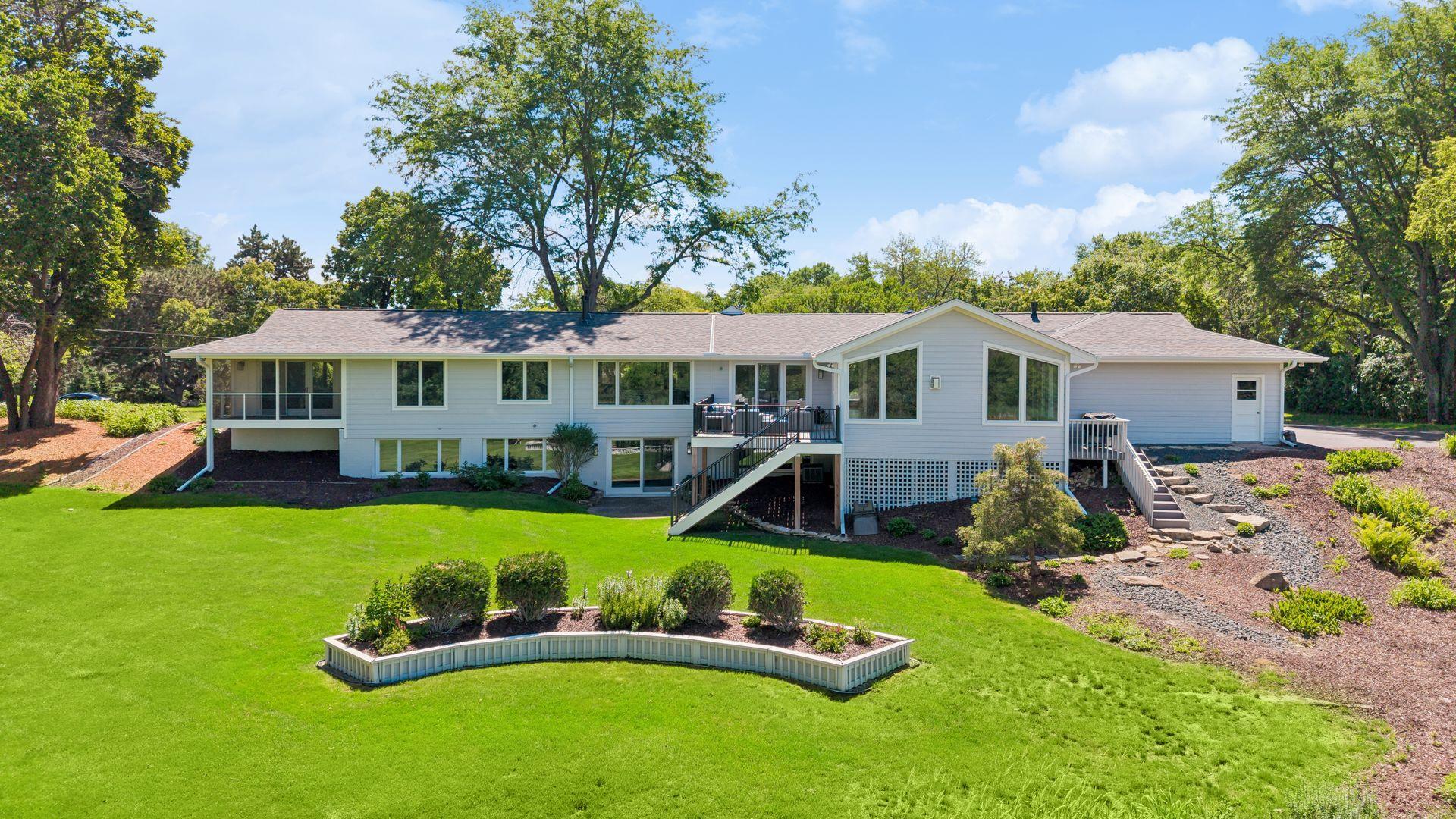 View of Residential at 1155 Heritage Lane, Wayzata MN 55391, Wayzata (52 of 59) - Mike Wilen | Minnesota Team Real Estate