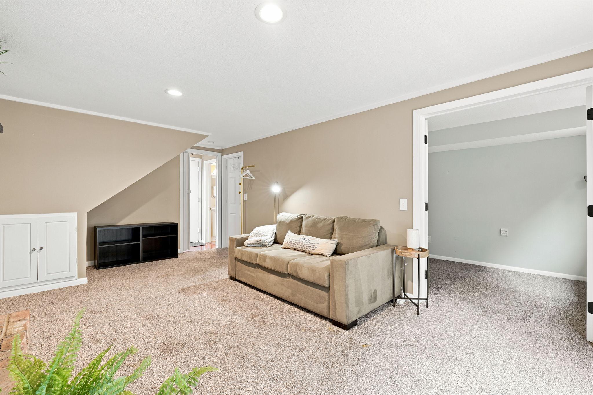 View of Residential at 1711 Hickory Hill Drive, Eagan MN 55122, Eagan (16 of 29) - Mike Wilen | Minnesota Team Real Estate