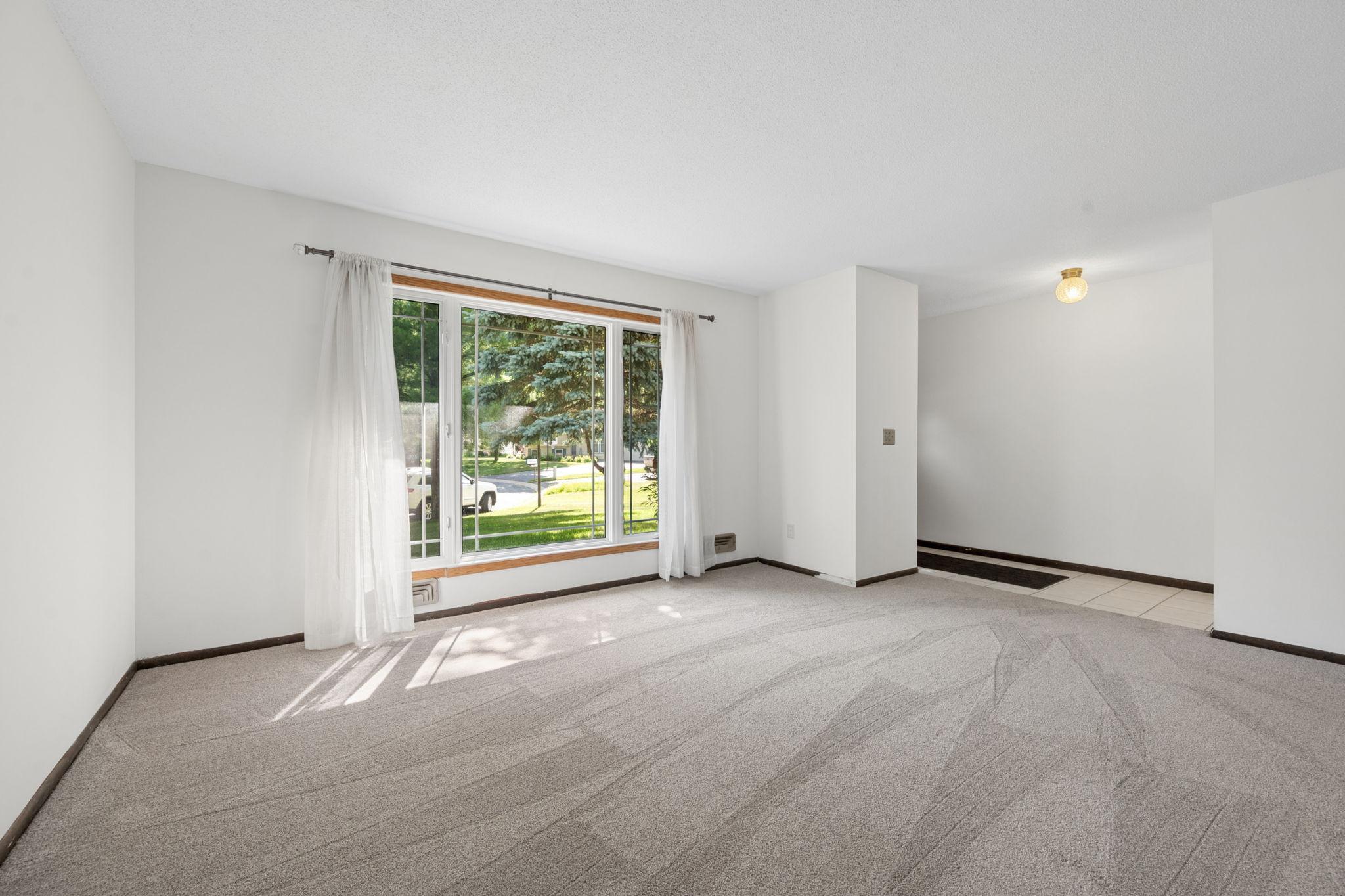 View of Residential at 10692 104th Place, Maple Grove MN 55369, Maple Grove (20 of 40) - Mike Wilen | Minnesota Team Real Estate