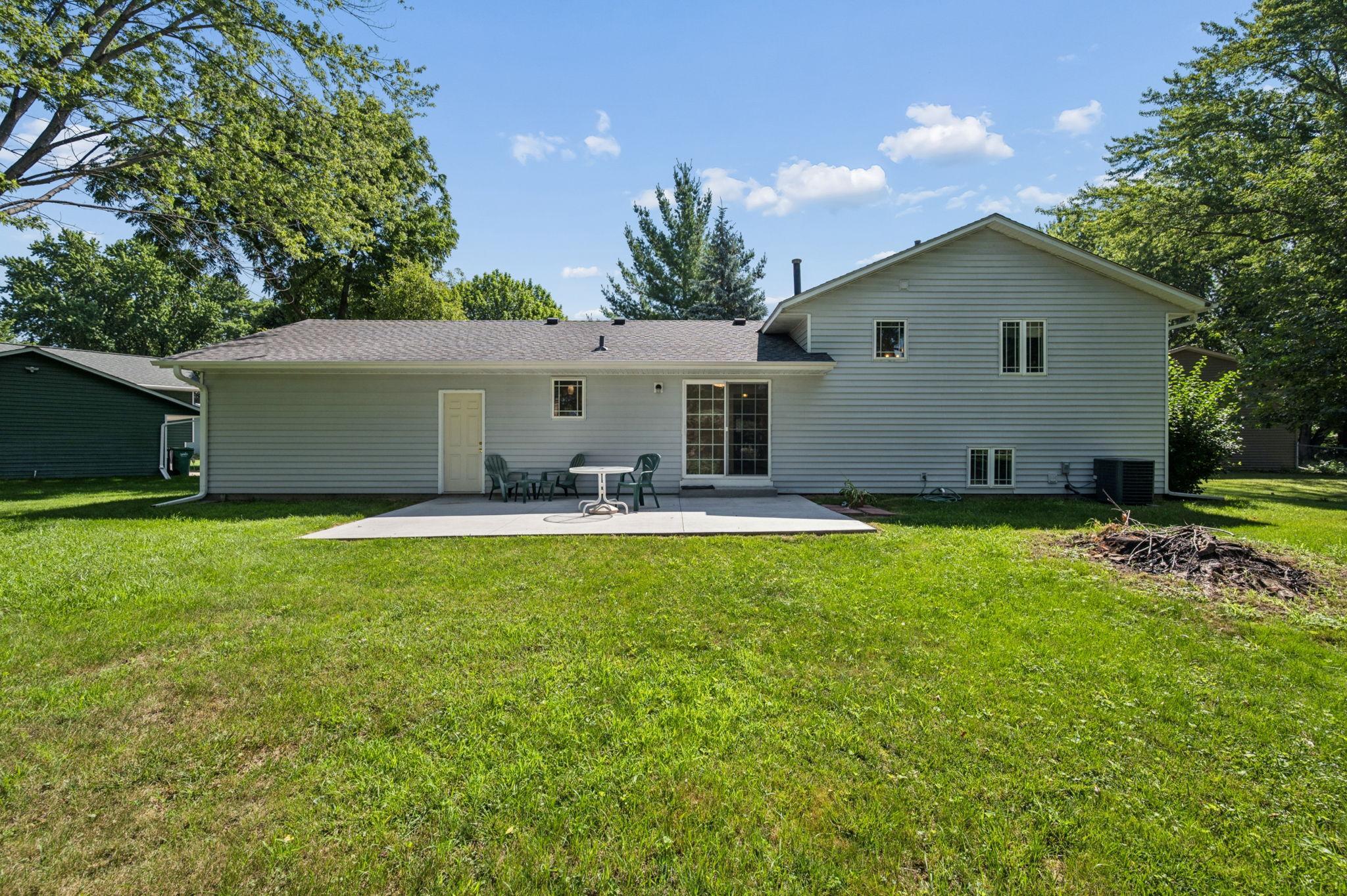 View of Residential at 10692 104th Place, Maple Grove MN 55369, Maple Grove (18 of 40) - Mike Wilen | Minnesota Team Real Estate