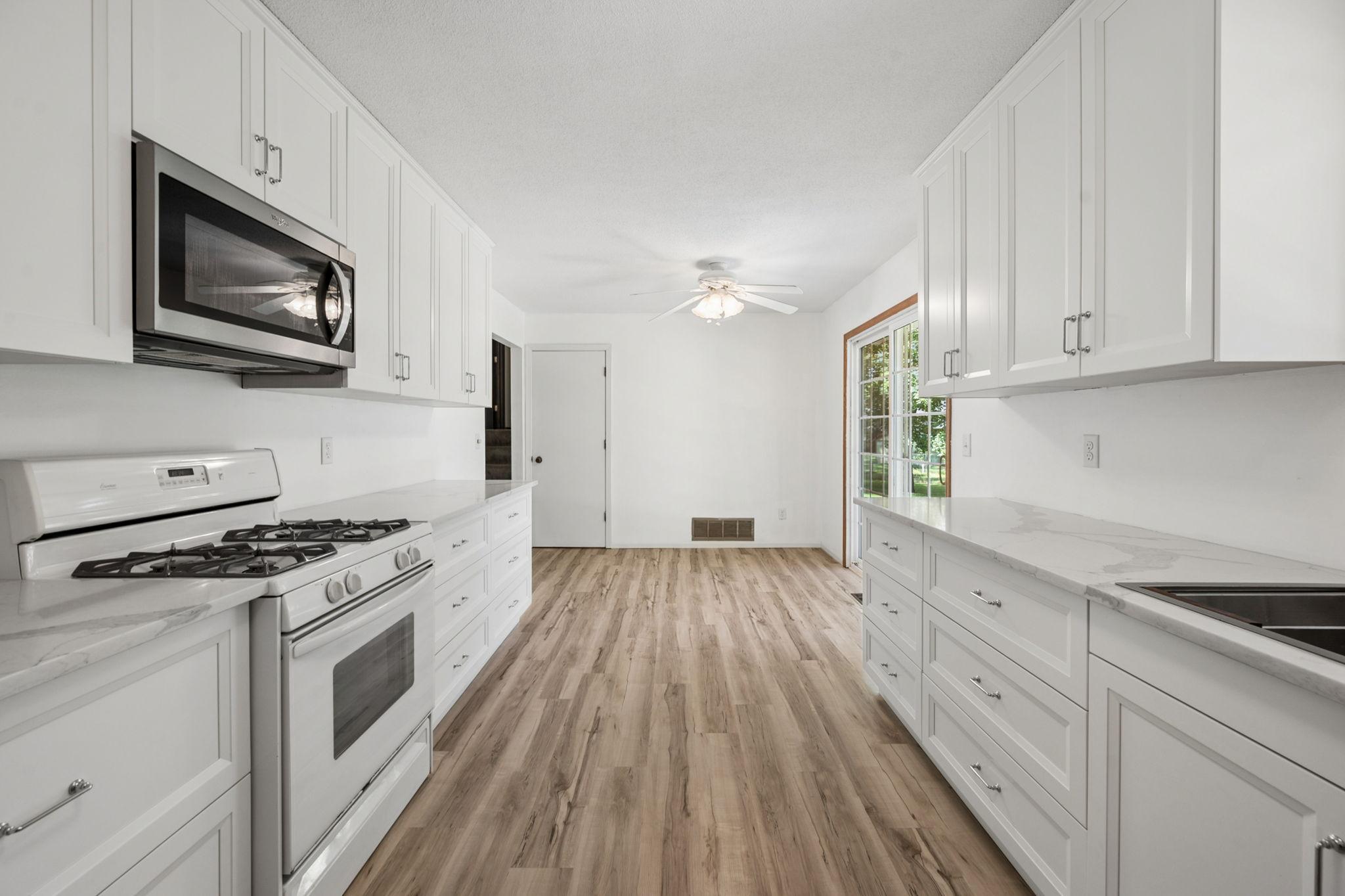 View of Residential at 10692 104th Place, Maple Grove MN 55369, Maple Grove (12 of 40) - Mike Wilen | Minnesota Team Real Estate