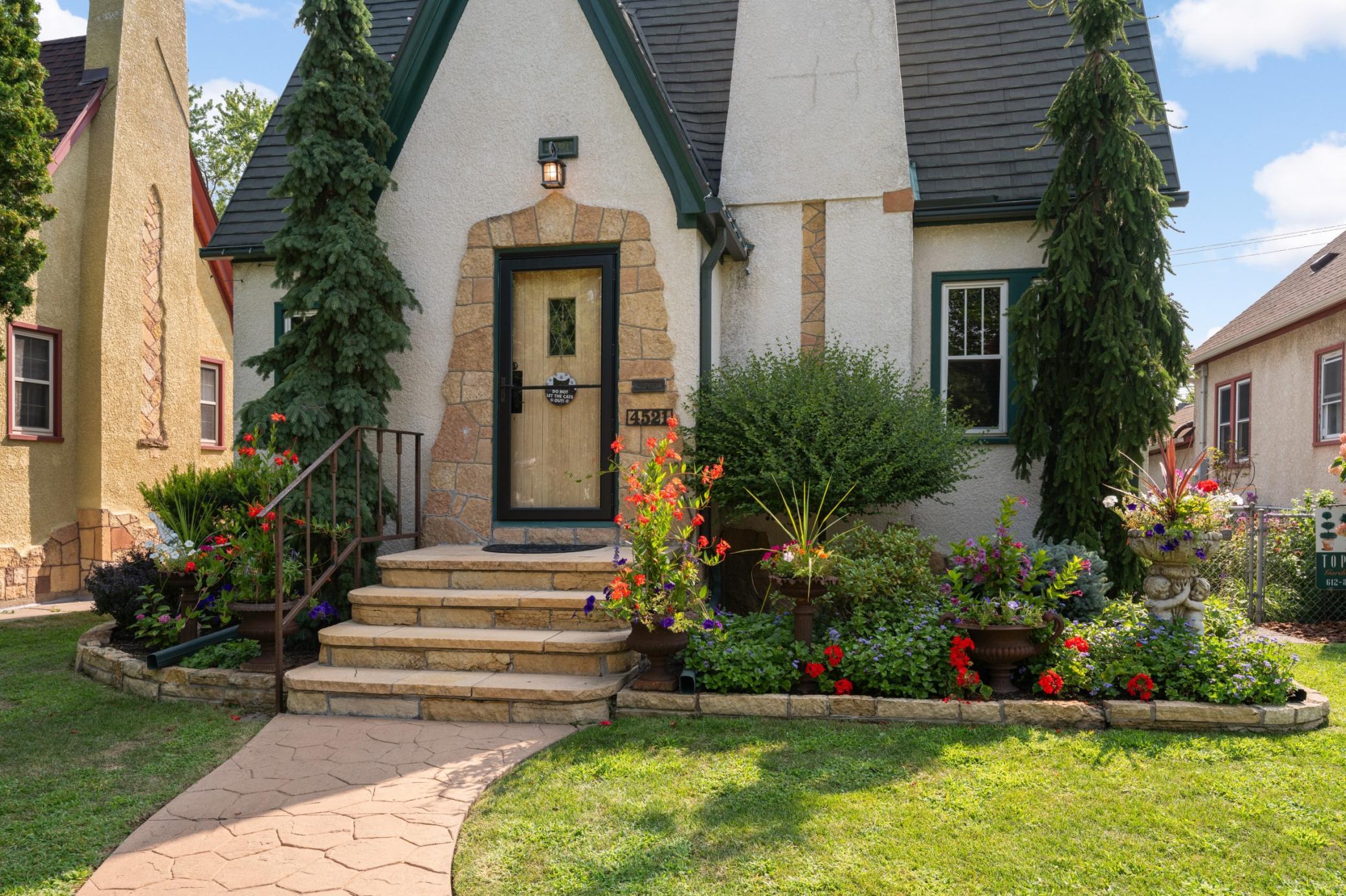 View of Residential at 4521 Park Avenue, Minneapolis MN 55407, Minneapolis (28 of 33) - Mike Wilen | Minnesota Team Real Estate