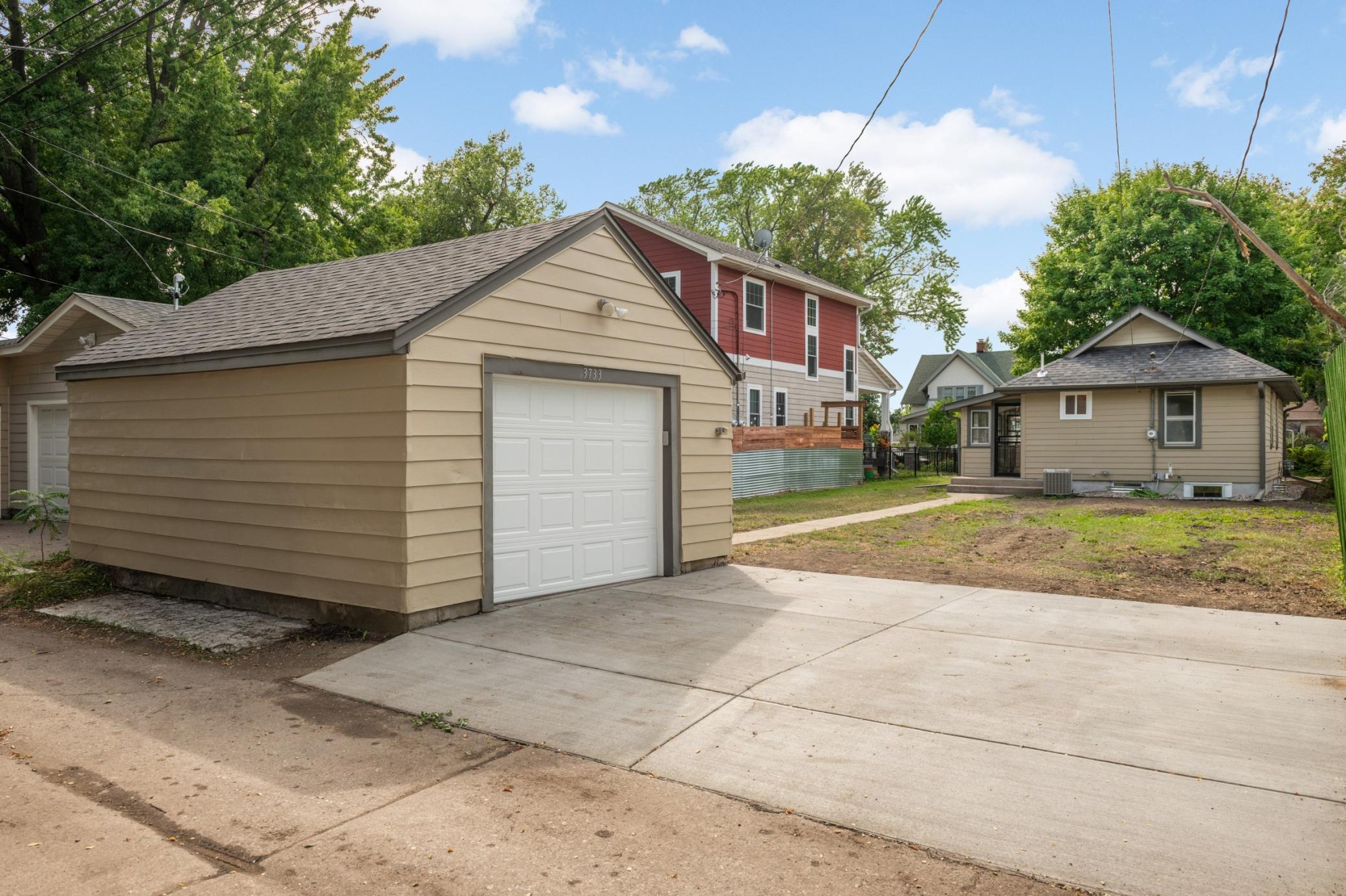 View of Residential at 3733 25th Avenue, Minneapolis MN 55406, Minneapolis (25 of 30) - Mike Wilen | Minnesota Team Real Estate