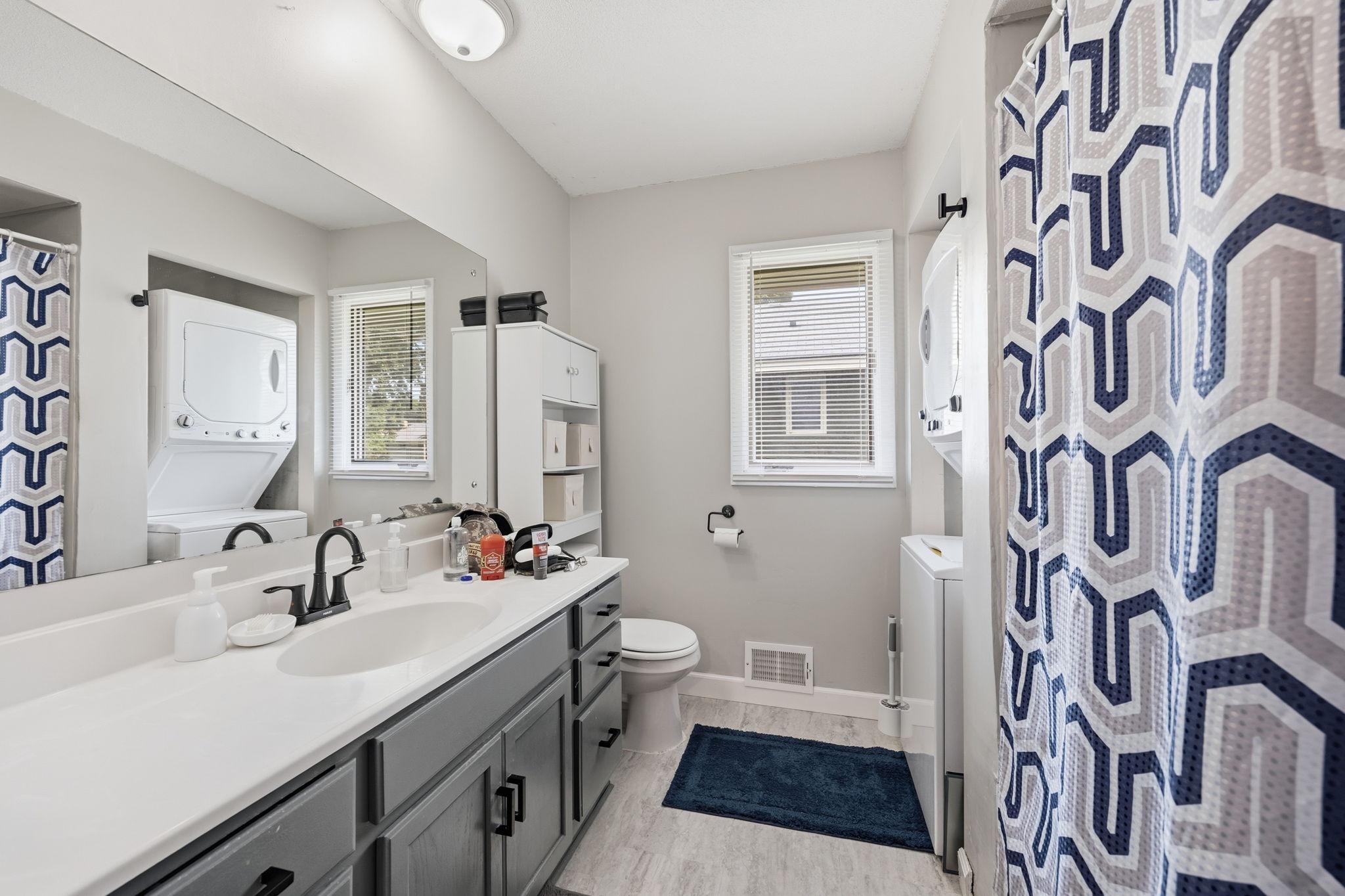 View of Residential Income at 717 6th Avenue, Hopkins MN 55343, Hopkins (12 of 32) - Mike Wilen | Minnesota Team Real Estate