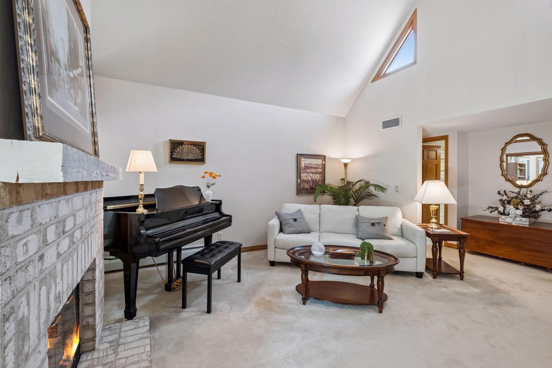 View of Residential at 6100 Auto Club Road #316, Bloomington MN 55438, Bloomington (5 of 27) - Mike Wilen | Minnesota Team Real Estate
