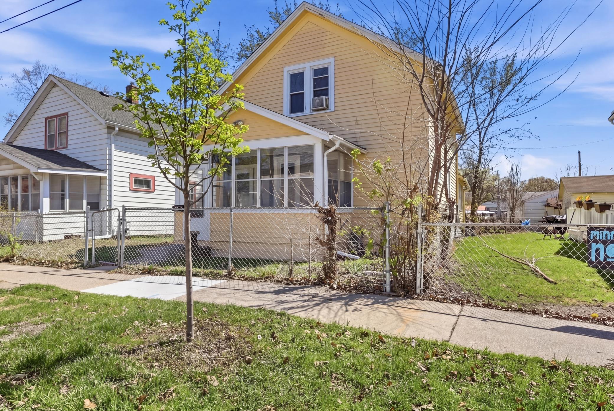 View of Residential at 324 Van Buren Avenue, Saint Paul MN 55103, Saint Paul - Mike Wilen | Minnesota Team Real Estate