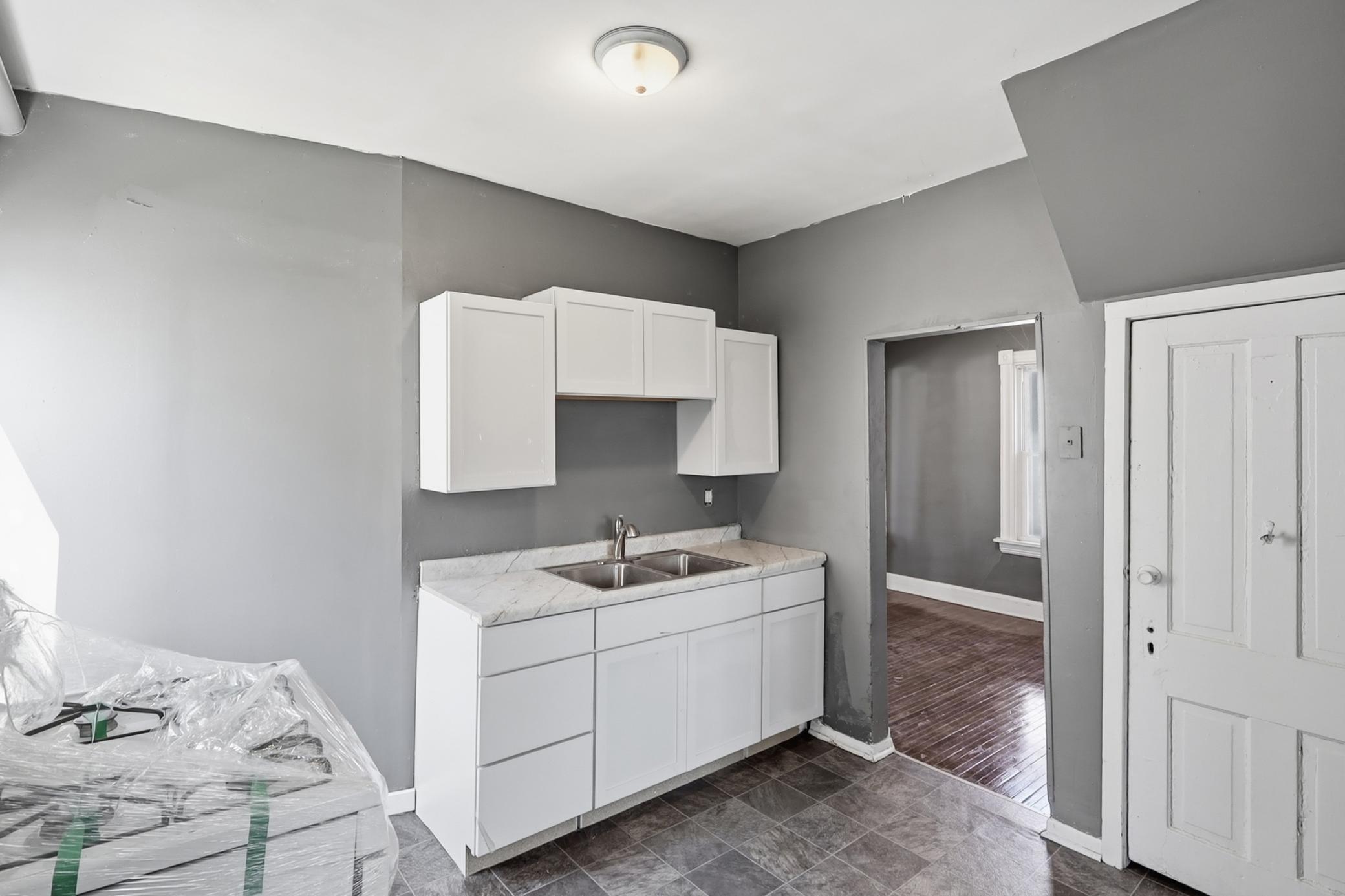 View of Residential at 324 Van Buren Avenue, Saint Paul MN 55103, Saint Paul (12 of 22) - Mike Wilen | Minnesota Team Real Estate