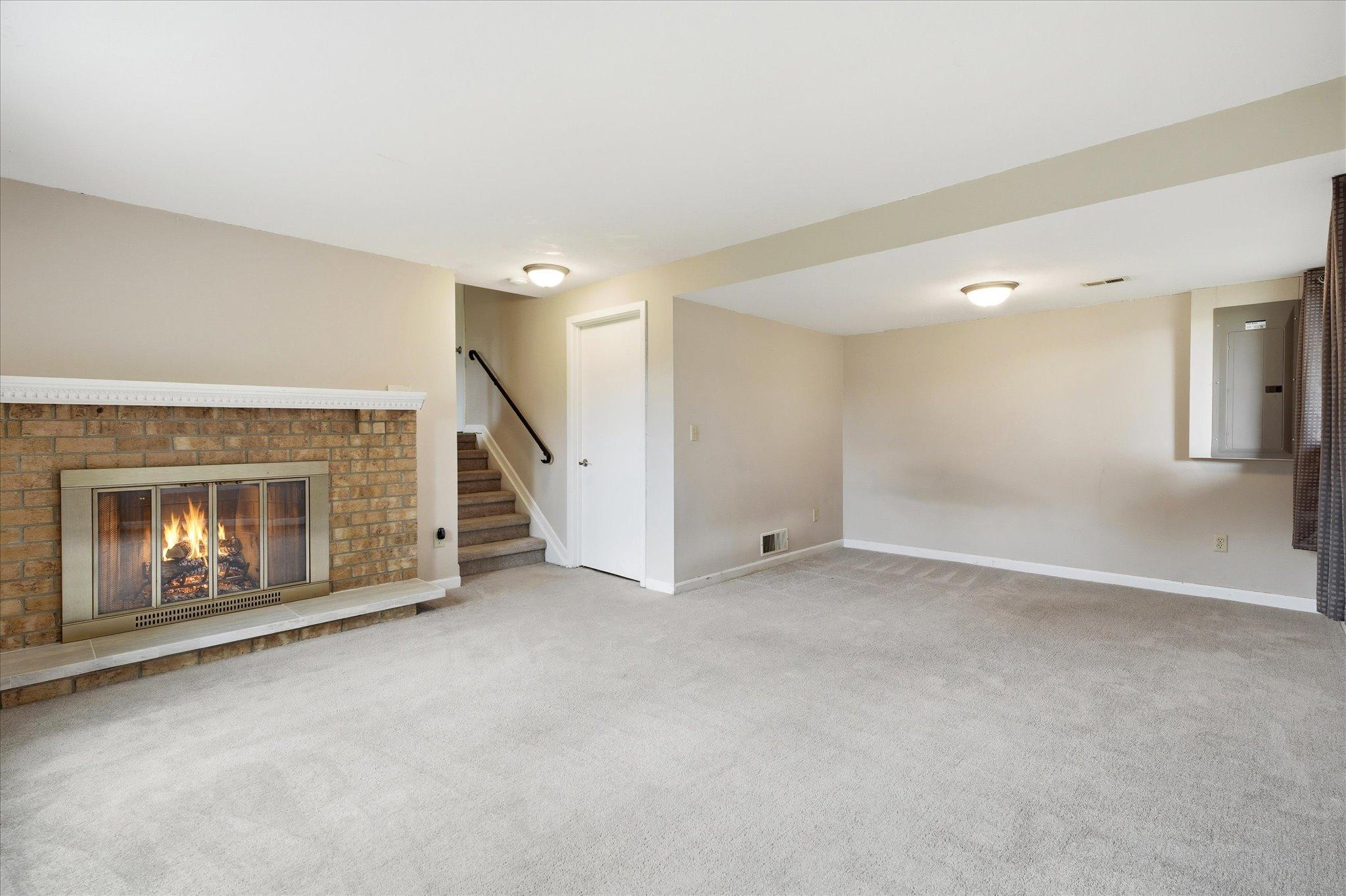 View of Residential at 5215 84th Court, Brooklyn Park MN 55443, Brooklyn Park (29 of 39) - Mike Wilen | Minnesota Team Real Estate