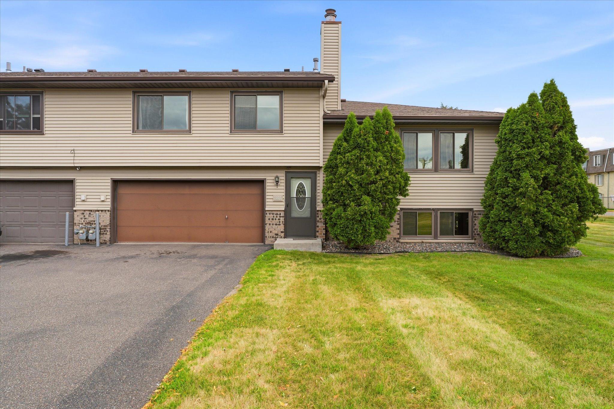 View of Residential at 5215 84th Court, Brooklyn Park MN 55443, Brooklyn Park (2 of 39) - Mike Wilen | Minnesota Team Real Estate