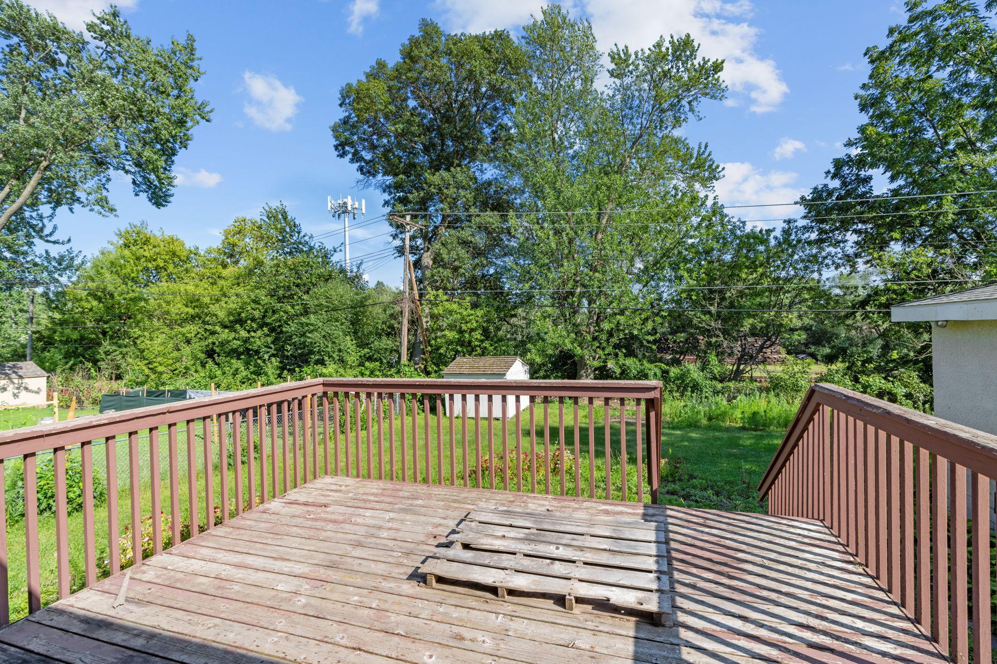 View of Residential at 2168 Hawthorne Avenue, Saint Paul MN 55119, Saint Paul (21 of 23) - Mike Wilen | Minnesota Team Real Estate