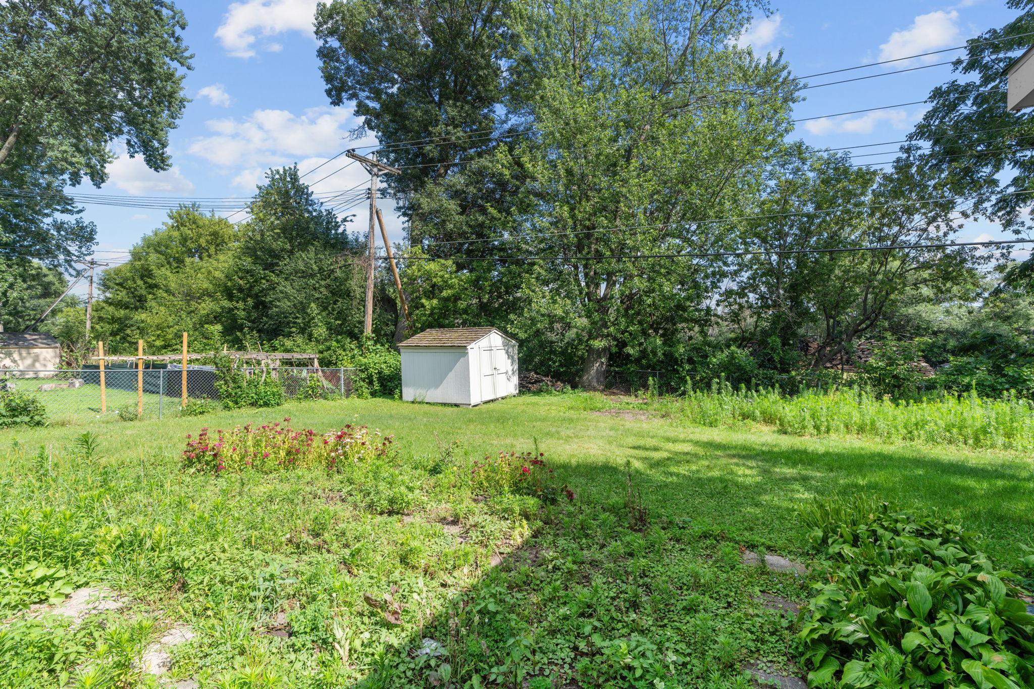 View of Residential at 2168 Hawthorne Avenue, Saint Paul MN 55119, Saint Paul (18 of 23) - Mike Wilen | Minnesota Team Real Estate
