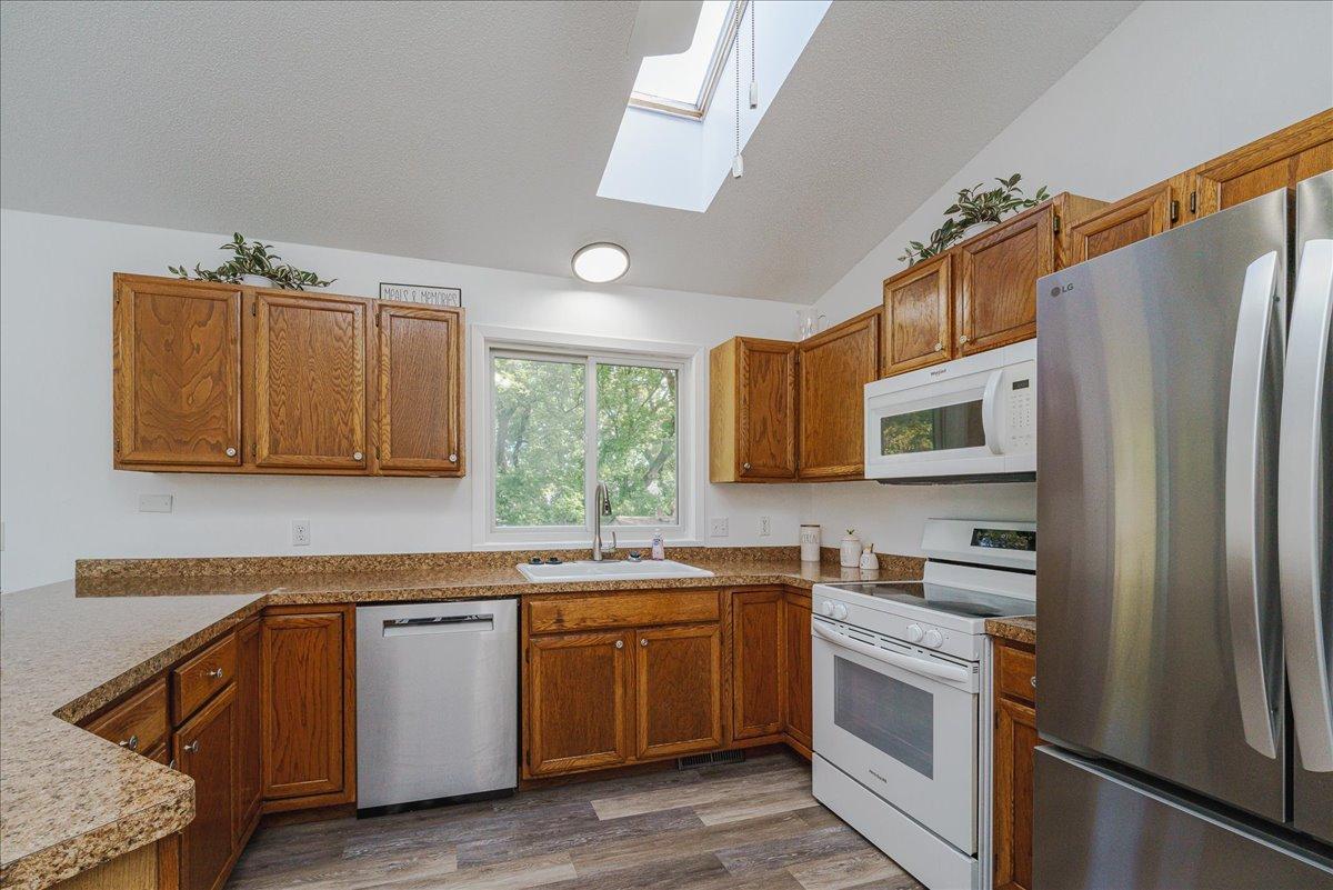 View of Residential at 1712 Rio Loma Drive, Burnsville MN 55337, Burnsville (6 of 34) - Mike Wilen | Minnesota Team Real Estate