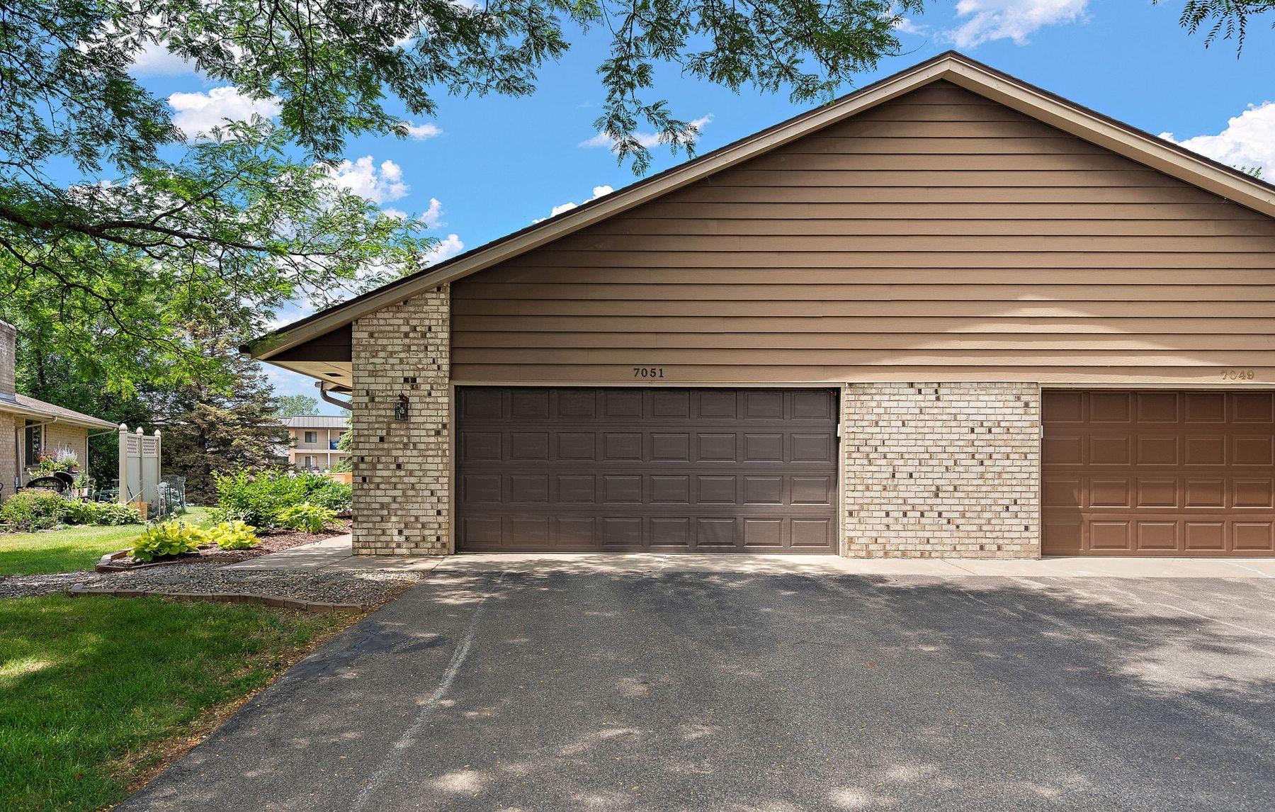 View of Residential at 7051 Robinwood Trail, Woodbury MN 55125, Woodbury (37 of 37) - Mike Wilen | Minnesota Team Real Estate