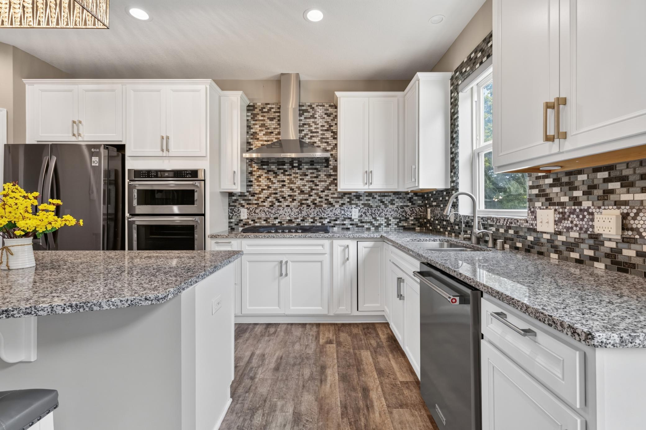 View of Residential at 524 Aidan Cove, Eagan MN 55123, Eagan (11 of 48) - Mike Wilen | Minnesota Team Real Estate