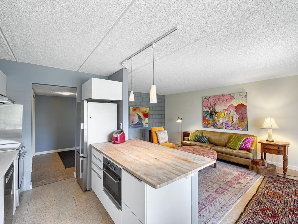 View of Residential at 334 Cherokee Avenue #201, Saint Paul MN 55107, Saint Paul (11 of 26) - Mike Wilen | Minnesota Team Real Estate