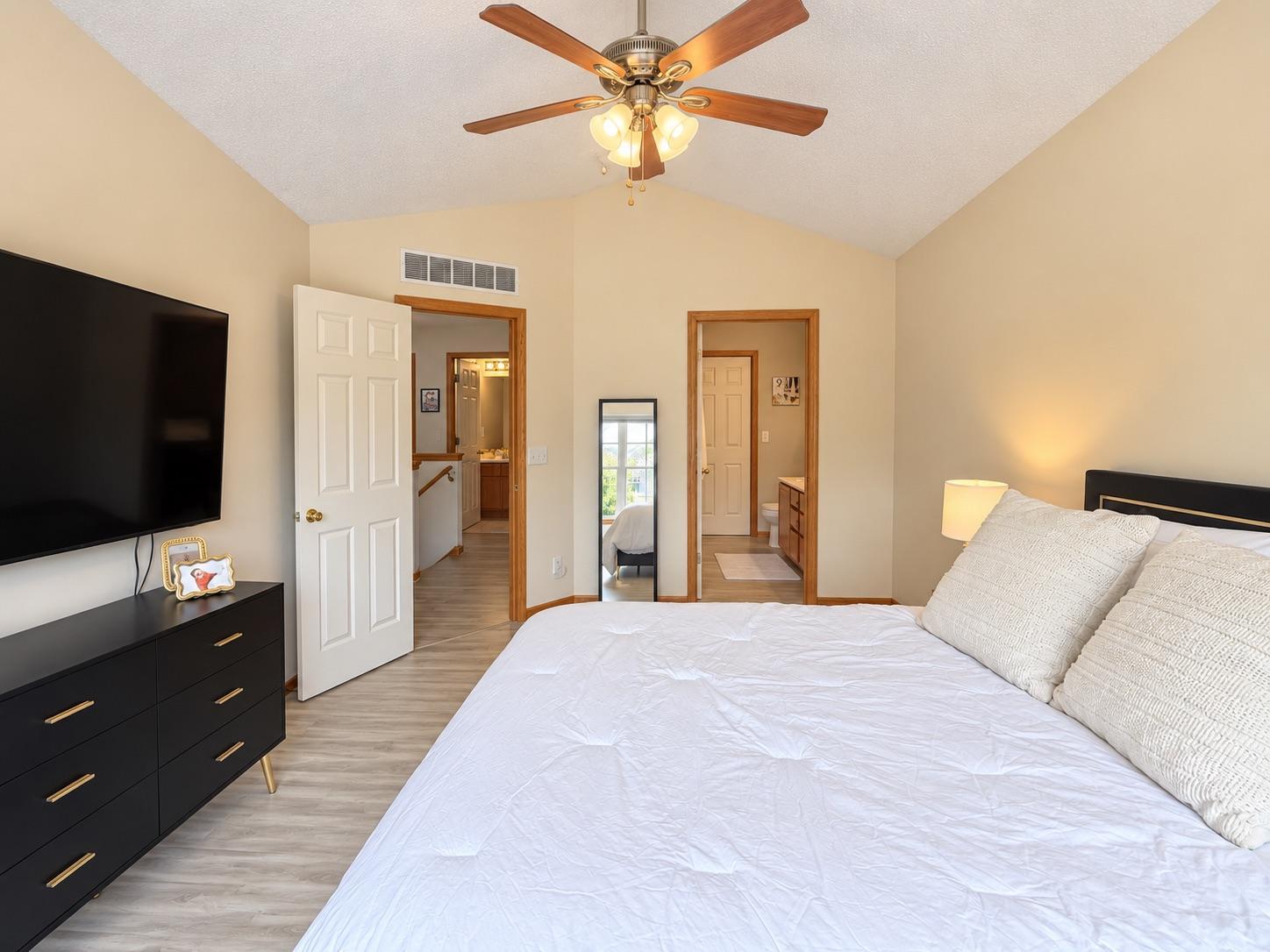 View of Residential at 11193 204th Street #201, Lakeville MN 55044, Lakeville (24 of 50) - Mike Wilen | Minnesota Team Real Estate