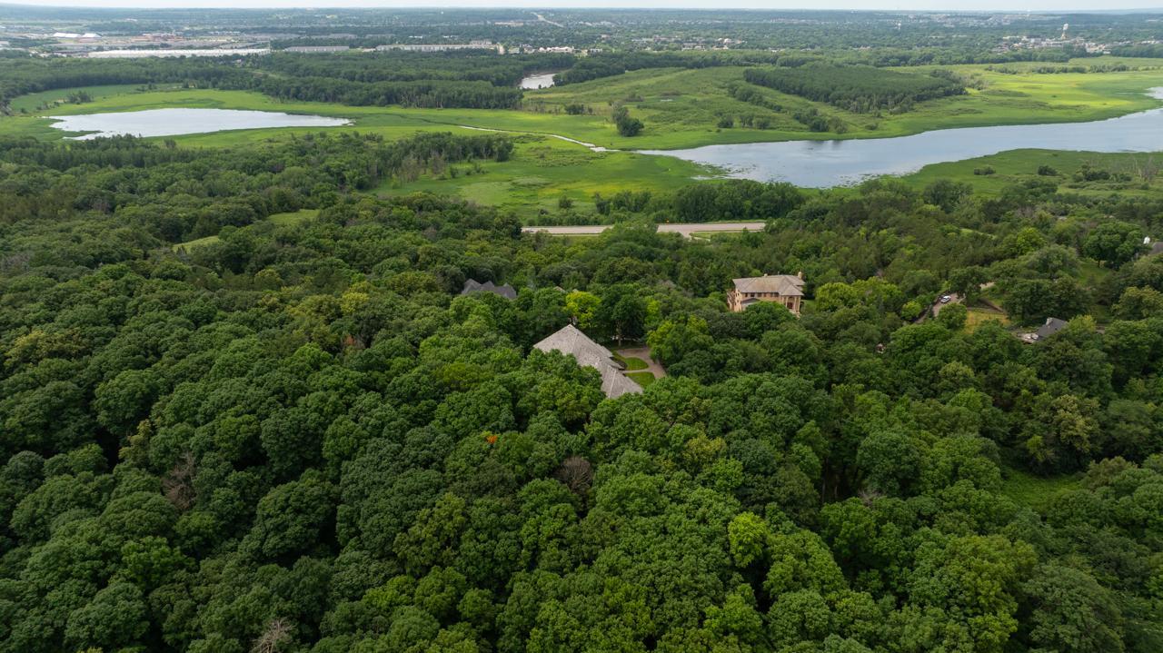 View of Residential at 9991 Dell Road, Eden Prairie MN 55347, Eden Prairie (4 of 99) - Mike Wilen | Minnesota Team Real Estate