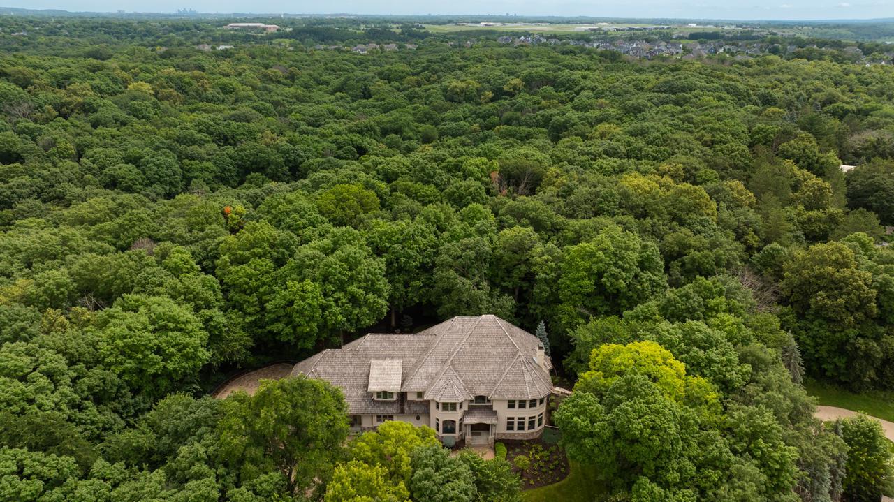 View of Residential at 9991 Dell Road, Eden Prairie MN 55347, Eden Prairie (2 of 99) - Mike Wilen | Minnesota Team Real Estate