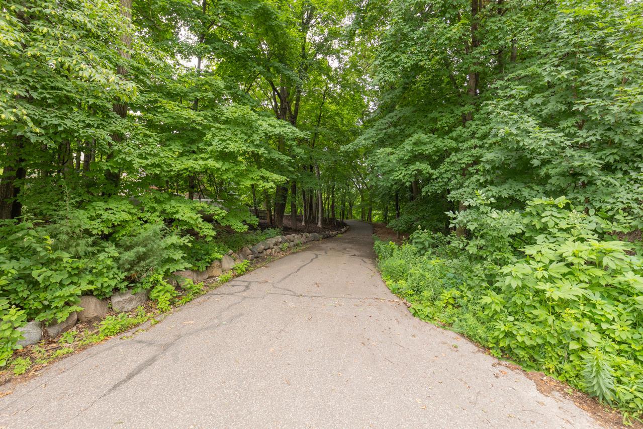 View of Residential at 9991 Dell Road, Eden Prairie MN 55347, Eden Prairie (79 of 99) - Mike Wilen | Minnesota Team Real Estate