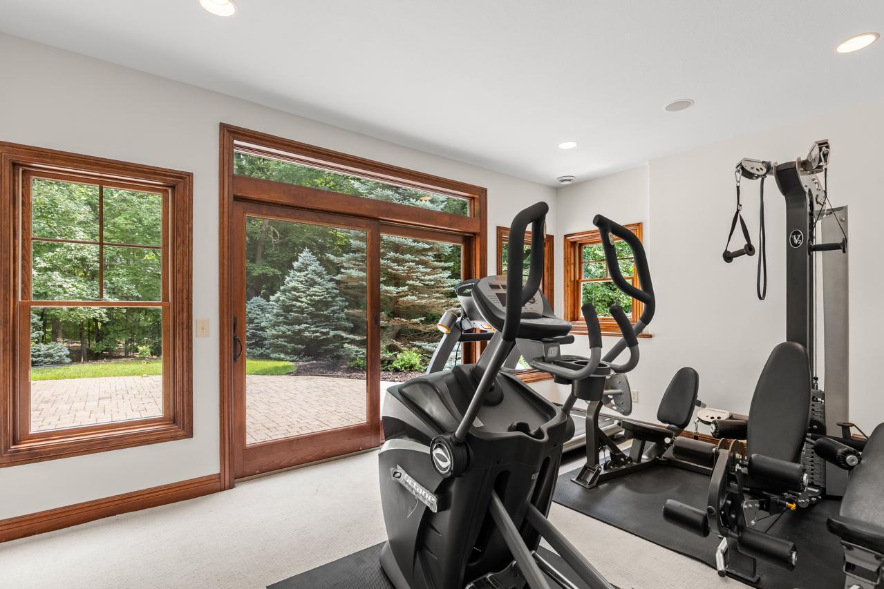 View of Residential at 9991 Dell Road, Eden Prairie MN 55347, Eden Prairie (73 of 99) - Mike Wilen | Minnesota Team Real Estate
