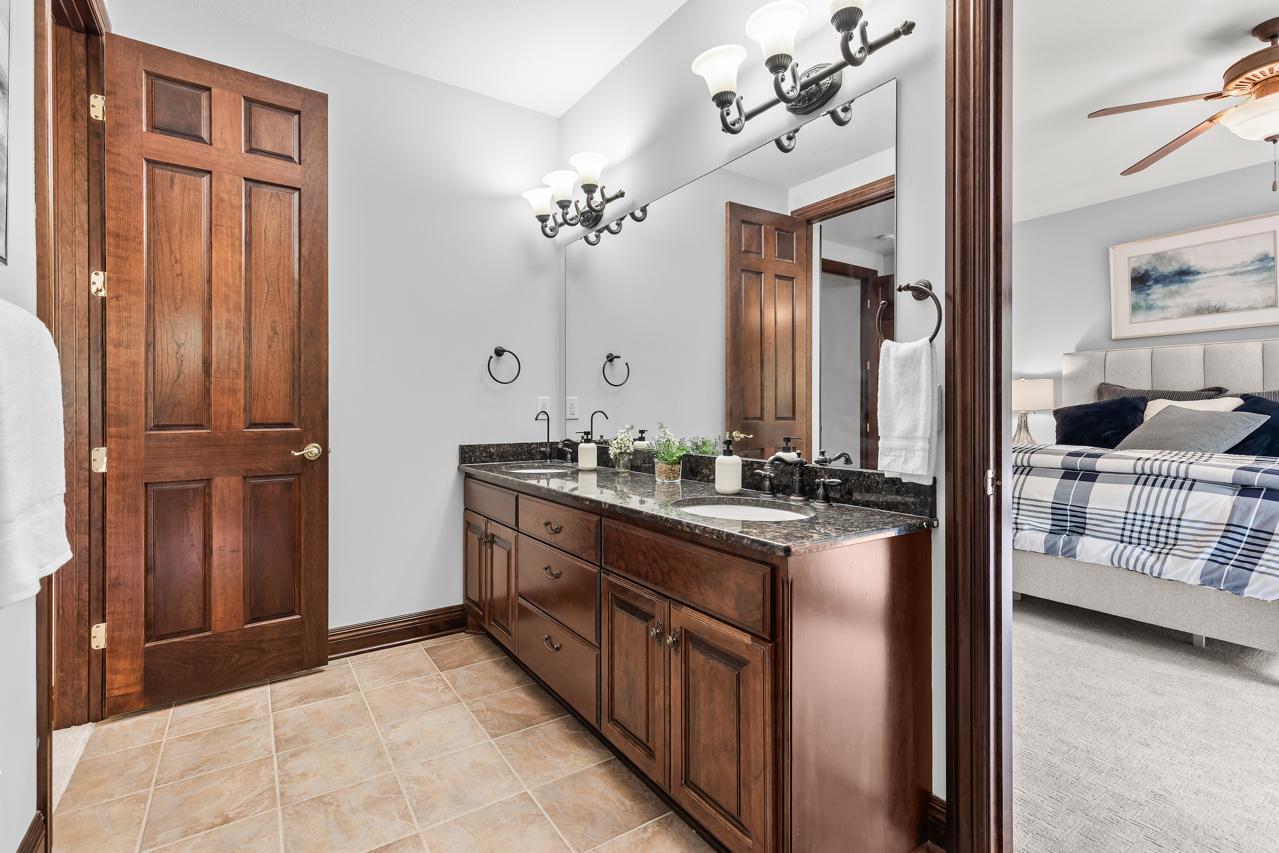 View of Residential at 9991 Dell Road, Eden Prairie MN 55347, Eden Prairie (52 of 99) - Mike Wilen | Minnesota Team Real Estate