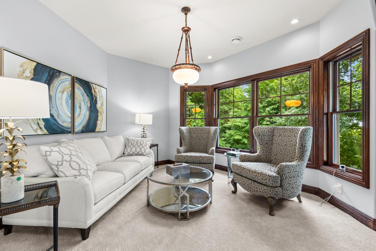 View of Residential at 9991 Dell Road, Eden Prairie MN 55347, Eden Prairie (44 of 99) - Mike Wilen | Minnesota Team Real Estate