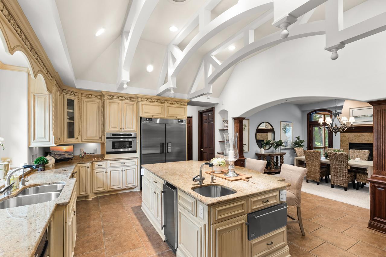 View of Residential at 9991 Dell Road, Eden Prairie MN 55347, Eden Prairie (12 of 99) - Mike Wilen | Minnesota Team Real Estate