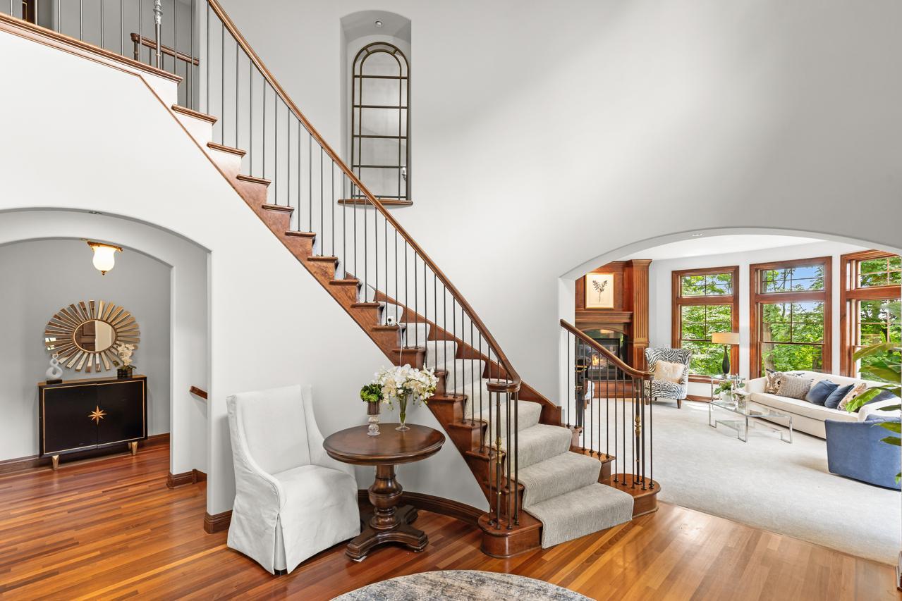 View of Residential at 9991 Dell Road, Eden Prairie MN 55347, Eden Prairie (26 of 99) - Mike Wilen | Minnesota Team Real Estate